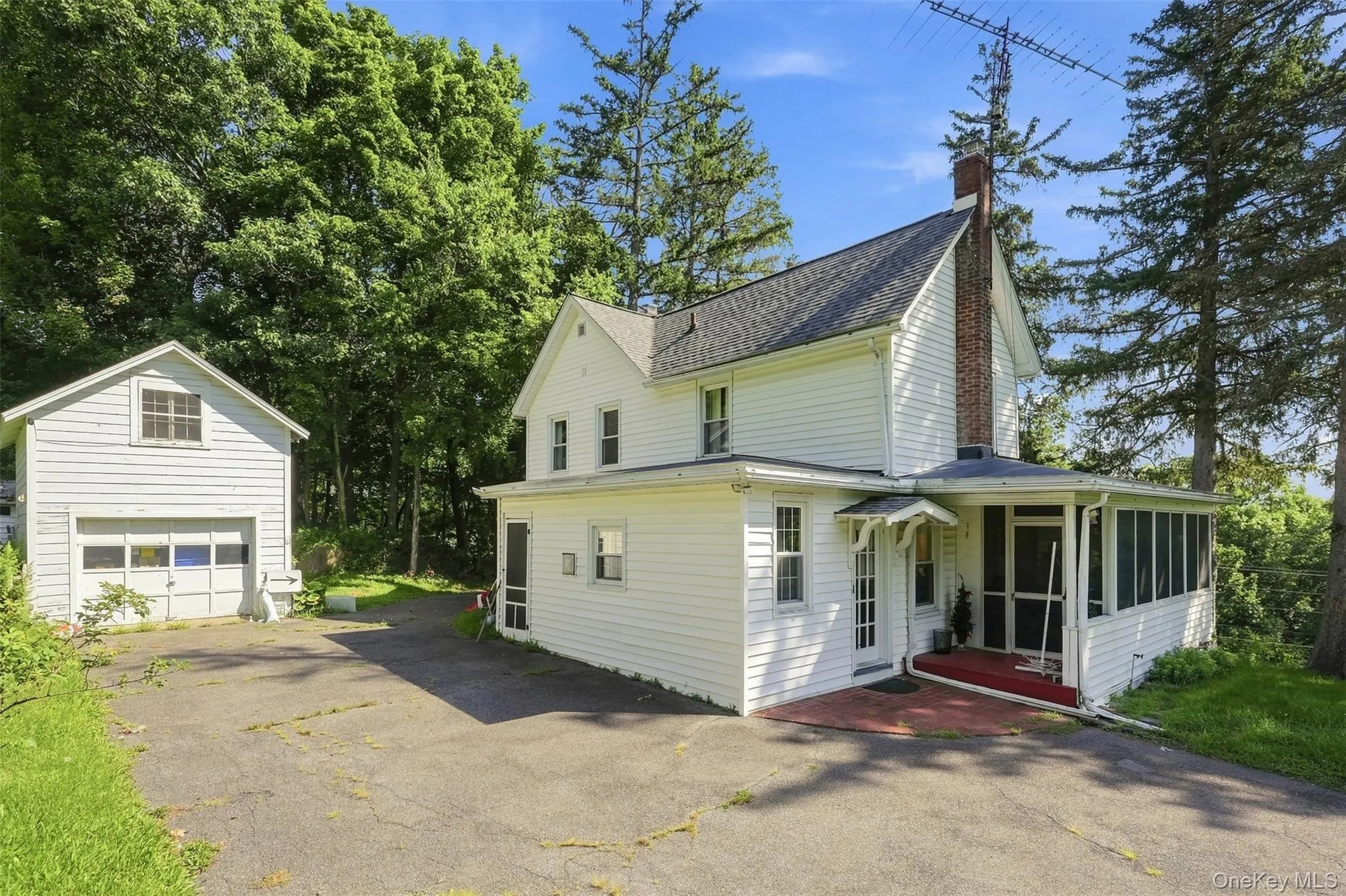 4073 Route 9W, Saugerties, NY, 3 Bedrooms Bedrooms, 9 Rooms Rooms,1 BathroomBathrooms,Residential,For Rent,Route 9W,0,1019192 4073 Route 9W, Saugerties, NY, 3 Bedrooms Bedrooms, 9 Rooms Rooms,1 BathroomBathrooms,Residential,For Rent,Route 9W,0,1019192
