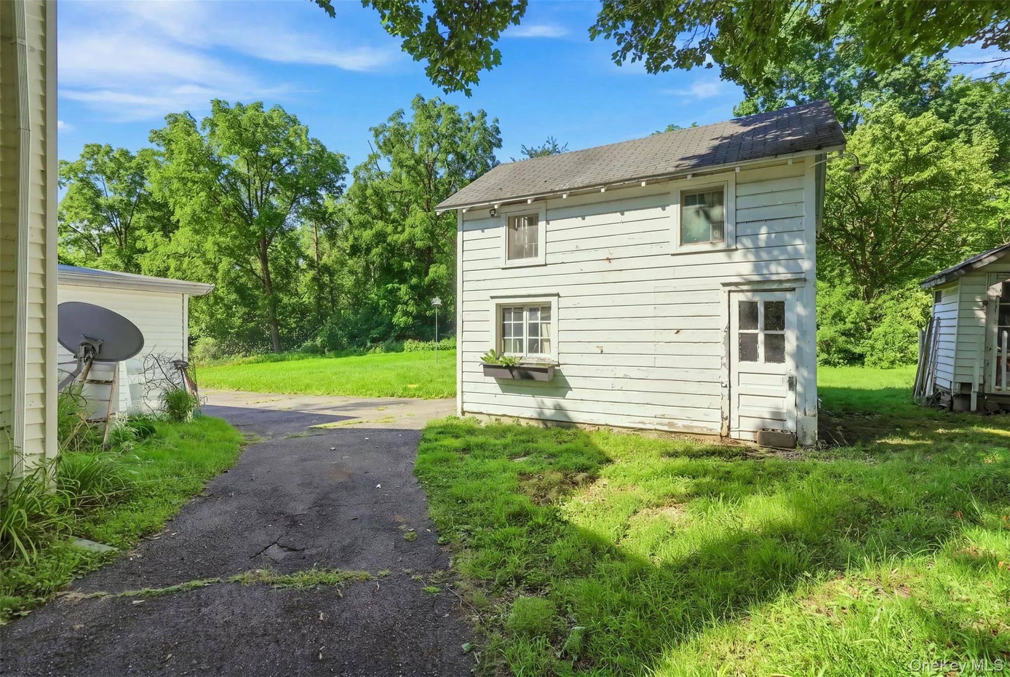 4073 Route 9W, Saugerties, NY, 3 Bedrooms Bedrooms, 9 Rooms Rooms,1 BathroomBathrooms,Residential,For Rent,Route 9W,0,1019192 4073 Route 9W, Saugerties, NY, 3 Bedrooms Bedrooms, 9 Rooms Rooms,1 BathroomBathrooms,Residential,For Rent,Route 9W,0,1019192