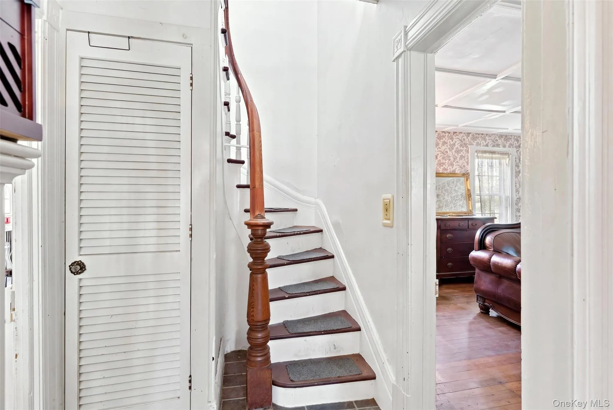 4073 Route 9W, Saugerties, NY, 3 Bedrooms Bedrooms, 9 Rooms Rooms,1 BathroomBathrooms,Residential,For Rent,Route 9W,0,1019192 4073 Route 9W, Saugerties, NY, 3 Bedrooms Bedrooms, 9 Rooms Rooms,1 BathroomBathrooms,Residential,For Rent,Route 9W,0,1019192