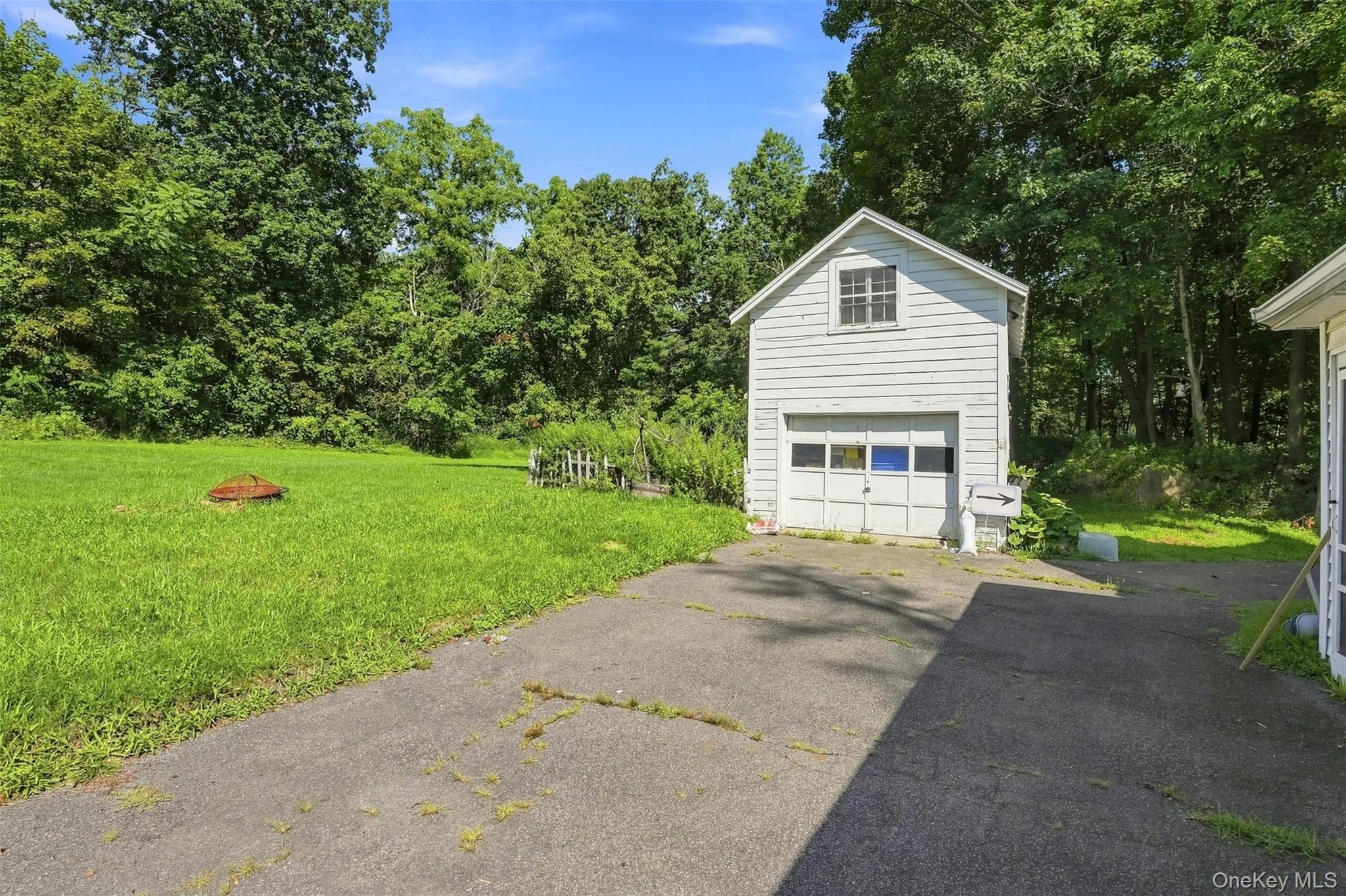 4073 Route 9W, Saugerties, NY, 3 Bedrooms Bedrooms, 9 Rooms Rooms,1 BathroomBathrooms,Residential,For Rent,Route 9W,0,1019192 4073 Route 9W, Saugerties, NY, 3 Bedrooms Bedrooms, 9 Rooms Rooms,1 BathroomBathrooms,Residential,For Rent,Route 9W,0,1019192