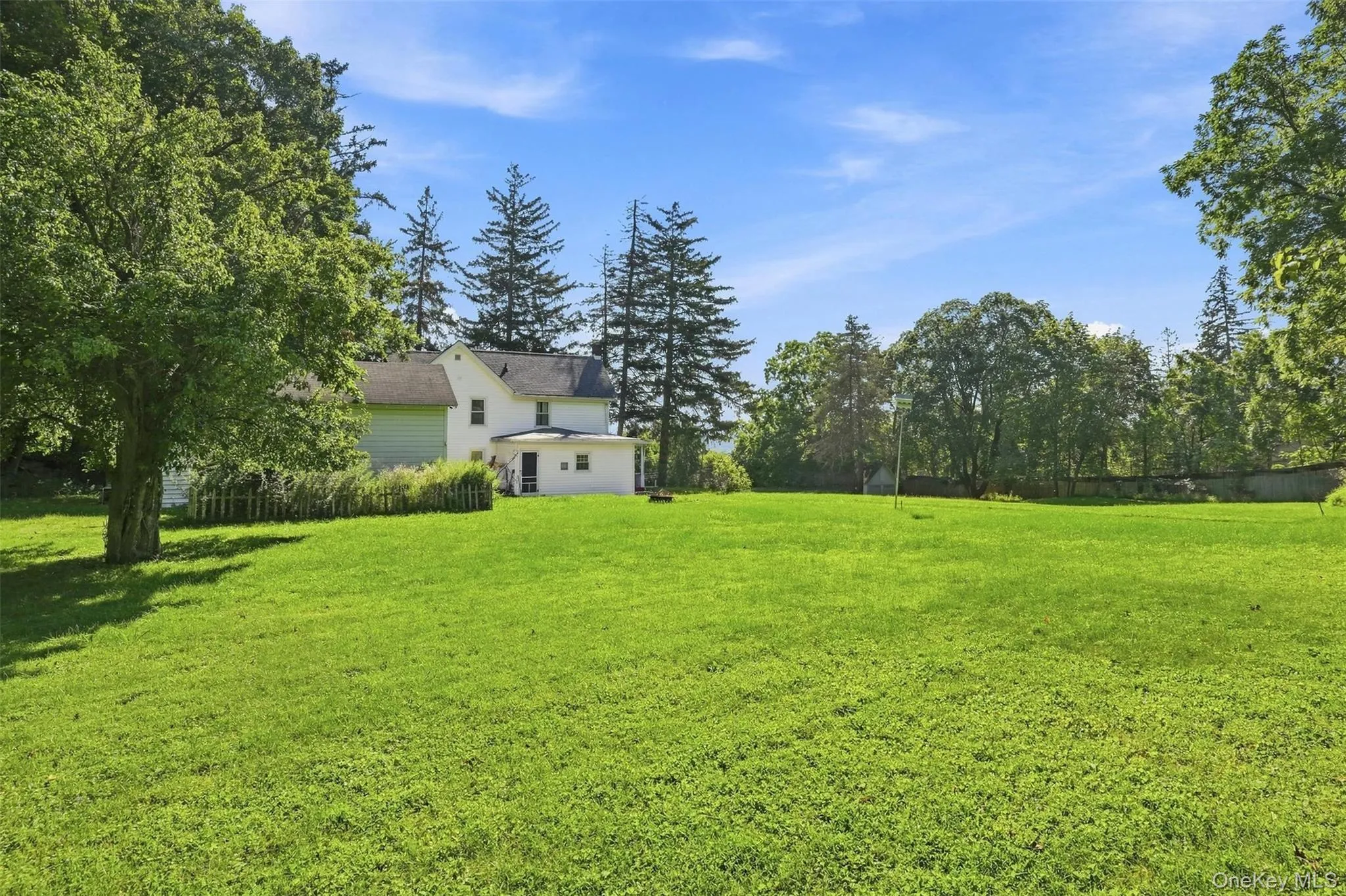 4073 Route 9W, Saugerties, NY, 3 Bedrooms Bedrooms, 9 Rooms Rooms,1 BathroomBathrooms,Residential,For Rent,Route 9W,0,1019192 4073 Route 9W, Saugerties, NY, 3 Bedrooms Bedrooms, 9 Rooms Rooms,1 BathroomBathrooms,Residential,For Rent,Route 9W,0,1019192