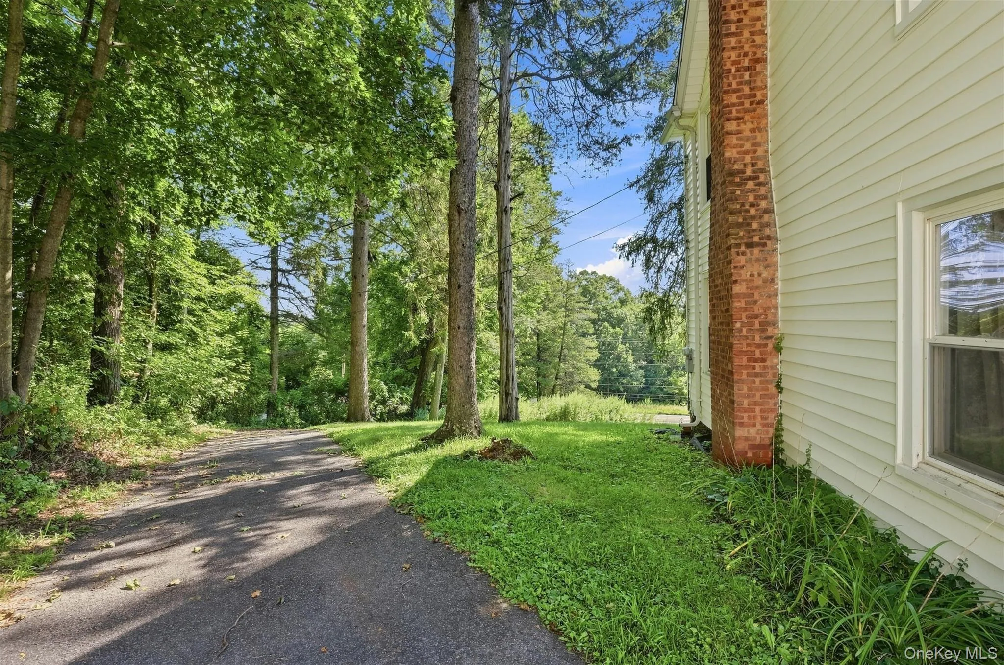 4073 Route 9W, Saugerties, NY, 3 Bedrooms Bedrooms, 9 Rooms Rooms,1 BathroomBathrooms,Residential,For Rent,Route 9W,0,1019192 4073 Route 9W, Saugerties, NY, 3 Bedrooms Bedrooms, 9 Rooms Rooms,1 BathroomBathrooms,Residential,For Rent,Route 9W,0,1019192