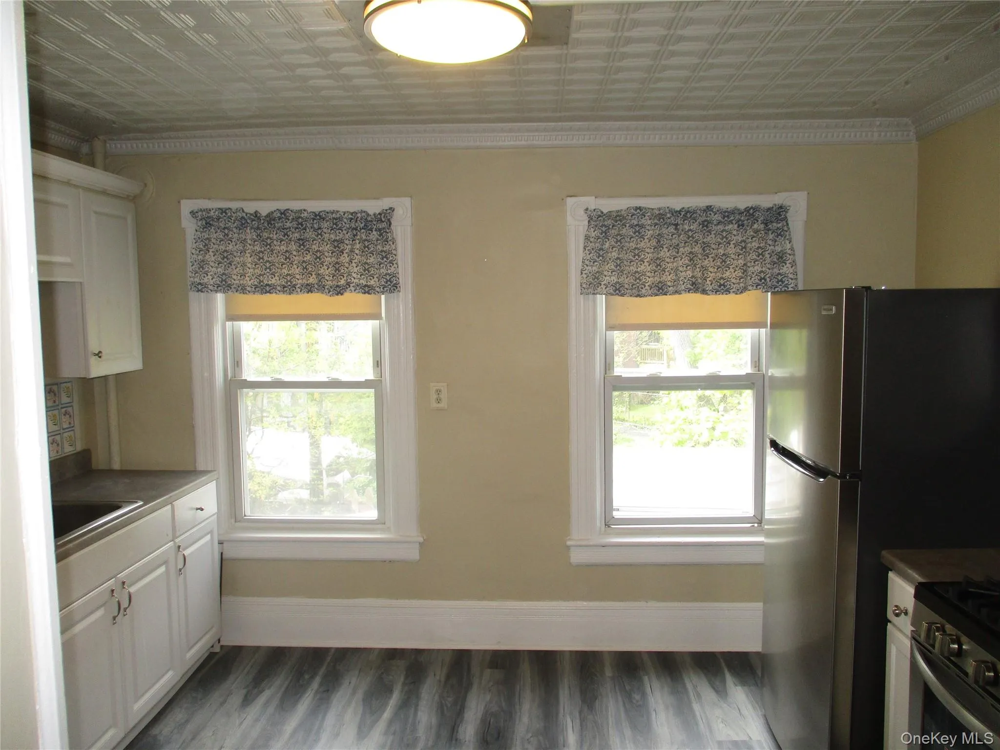 33 Bayview Terrace, Newburgh (city), NY, 1 Bedroom Bedrooms, 5 Rooms Rooms,1 BathroomBathrooms,Residential Lease,For Rent,Bayview,0,1019193 33 Bayview Terrace, Newburgh (city), NY, 1 Bedroom Bedrooms, 5 Rooms Rooms,1 BathroomBathrooms,Residential Lease,For Rent,Bayview,0,1019193
