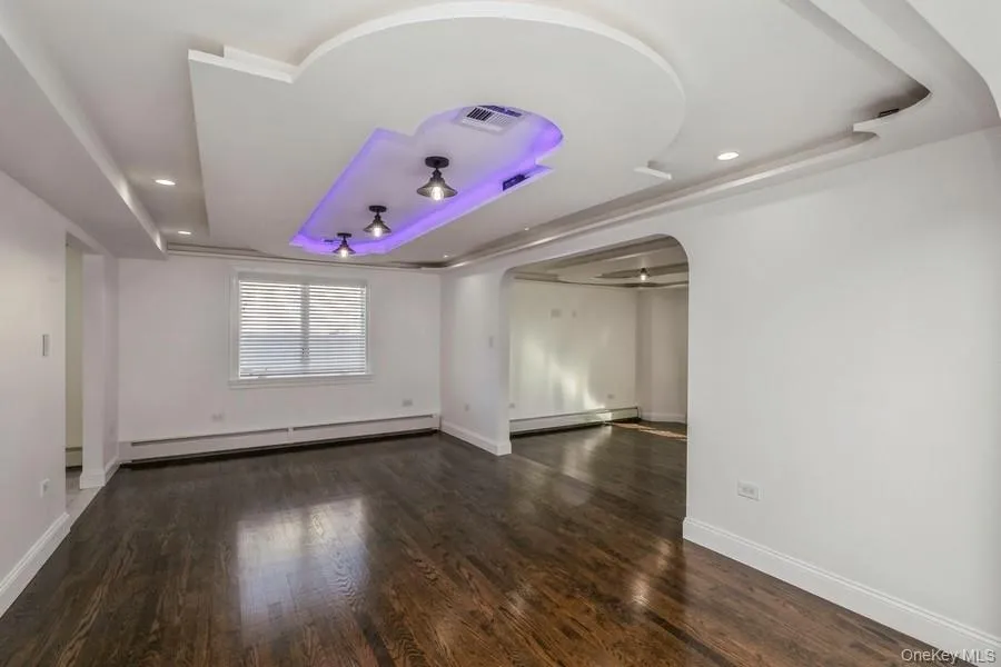 66 Wicks Path, Huntington, NY, 4 Bedrooms Bedrooms, 8 Rooms Rooms,3 BathroomsBathrooms,Residential Lease,For Rent,Wicks,0,1019197 66 Wicks Path, Huntington, NY, 4 Bedrooms Bedrooms, 8 Rooms Rooms,3 BathroomsBathrooms,Residential Lease,For Rent,Wicks,0,1019197