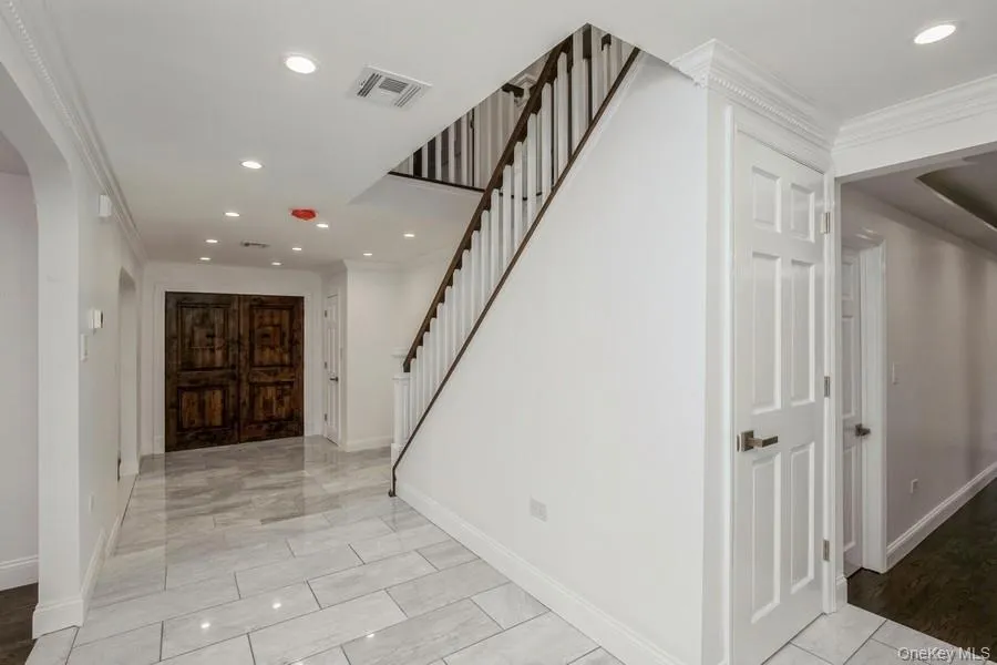 66 Wicks Path, Huntington, NY, 4 Bedrooms Bedrooms, 8 Rooms Rooms,3 BathroomsBathrooms,Residential Lease,For Rent,Wicks,0,1019197 66 Wicks Path, Huntington, NY, 4 Bedrooms Bedrooms, 8 Rooms Rooms,3 BathroomsBathrooms,Residential Lease,For Rent,Wicks,0,1019197