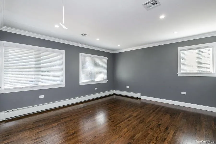 66 Wicks Path, Huntington, NY, 4 Bedrooms Bedrooms, 8 Rooms Rooms,3 BathroomsBathrooms,Residential Lease,For Rent,Wicks,0,1019197 66 Wicks Path, Huntington, NY, 4 Bedrooms Bedrooms, 8 Rooms Rooms,3 BathroomsBathrooms,Residential Lease,For Rent,Wicks,0,1019197