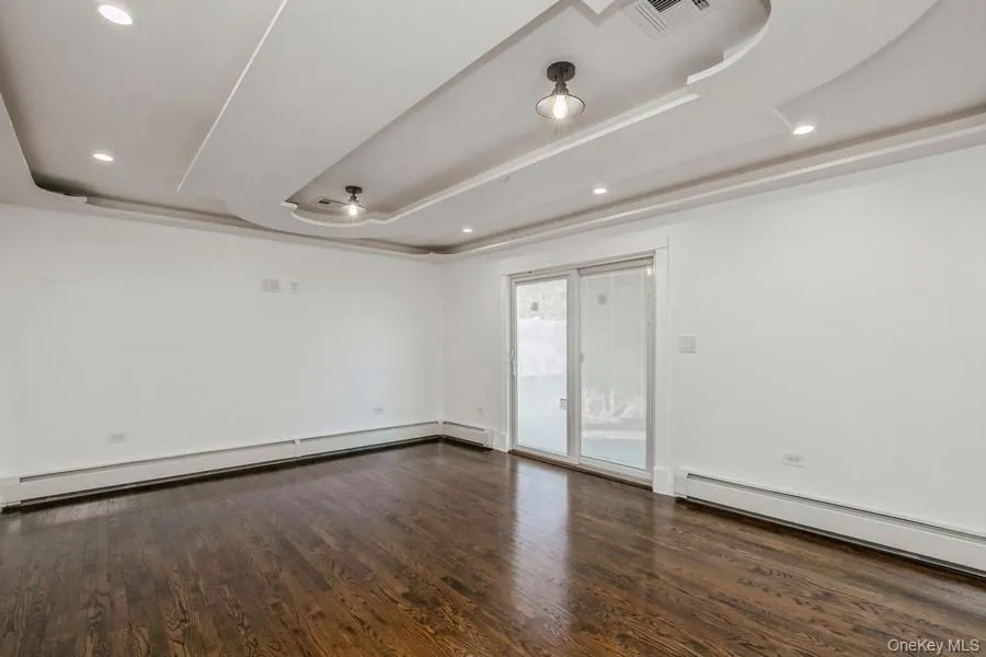 66 Wicks Path, Huntington, NY, 4 Bedrooms Bedrooms, 8 Rooms Rooms,3 BathroomsBathrooms,Residential Lease,For Rent,Wicks,0,1019197 66 Wicks Path, Huntington, NY, 4 Bedrooms Bedrooms, 8 Rooms Rooms,3 BathroomsBathrooms,Residential Lease,For Rent,Wicks,0,1019197