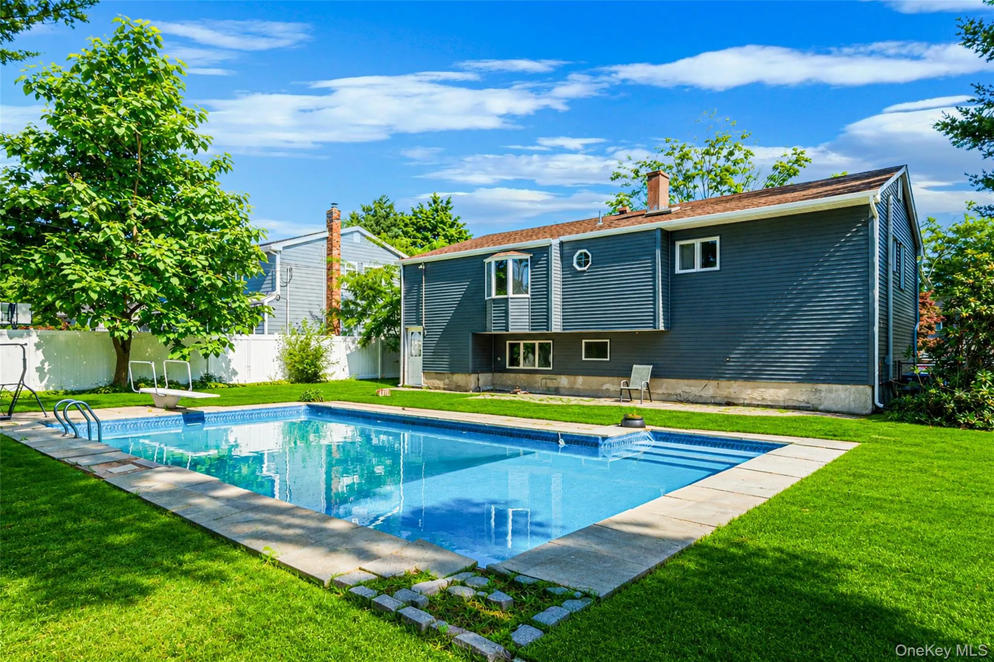 14 Stanley Place, Smithtown, NY, 4 Bedrooms Bedrooms, 9 Rooms Rooms,2 BathroomsBathrooms,Residential,For Rent,Stanley,0,1019198 14 Stanley Place, Smithtown, NY, 4 Bedrooms Bedrooms, 9 Rooms Rooms,2 BathroomsBathrooms,Residential,For Rent,Stanley,0,1019198