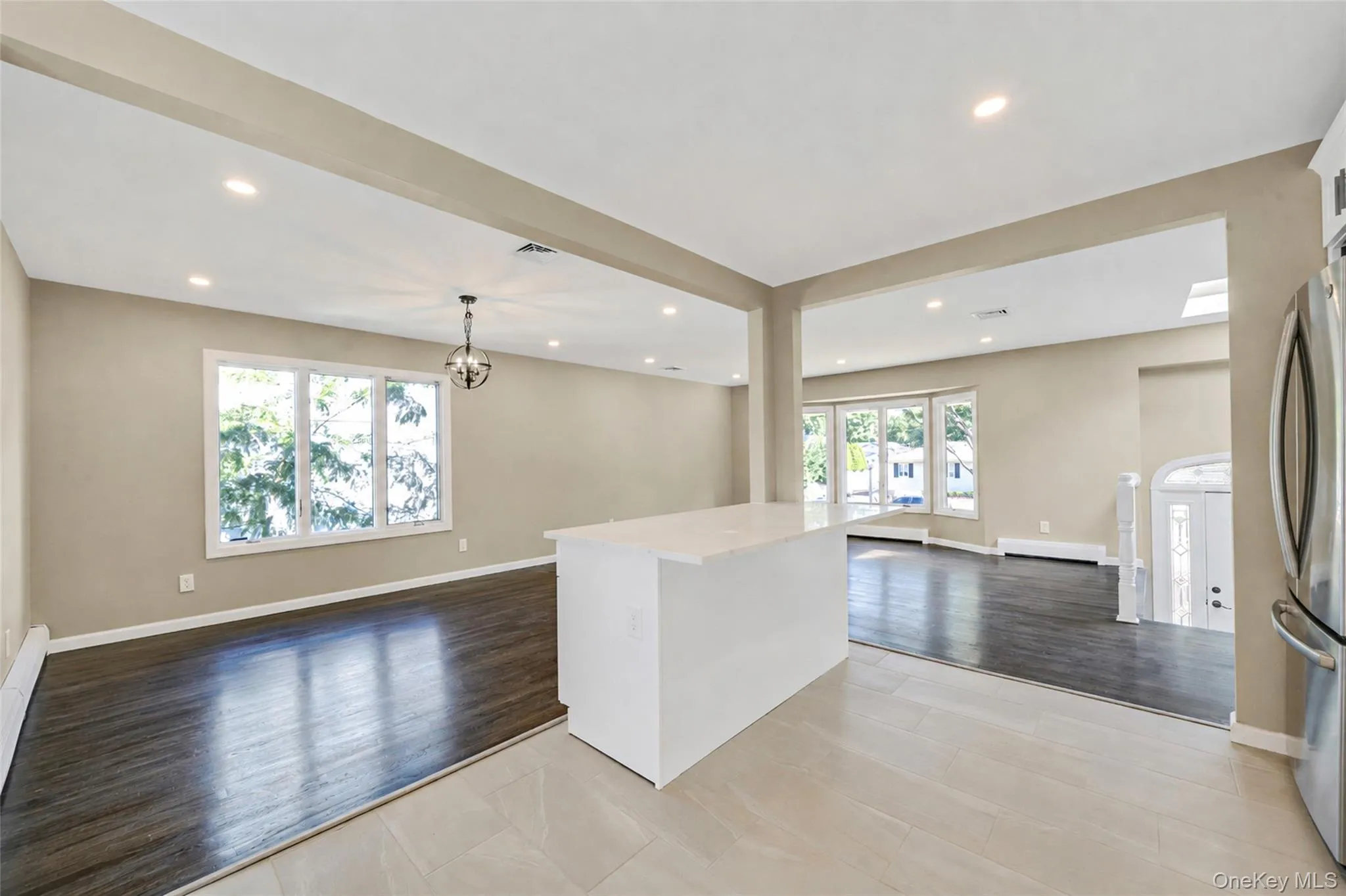 14 Stanley Place, Smithtown, NY, 4 Bedrooms Bedrooms, 9 Rooms Rooms,2 BathroomsBathrooms,Residential,For Rent,Stanley,0,1019198 14 Stanley Place, Smithtown, NY, 4 Bedrooms Bedrooms, 9 Rooms Rooms,2 BathroomsBathrooms,Residential,For Rent,Stanley,0,1019198