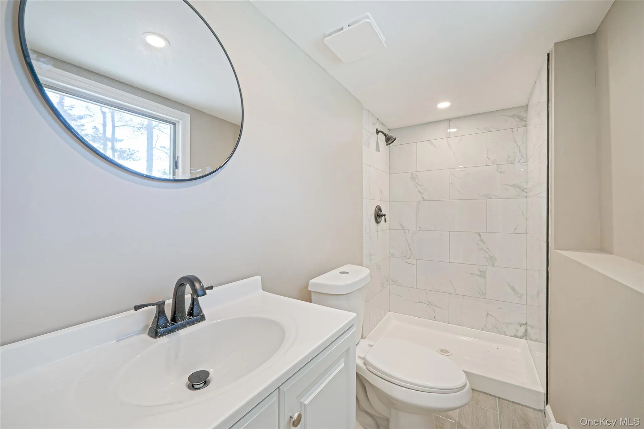 14 Stanley Place, Smithtown, NY, 4 Bedrooms Bedrooms, 9 Rooms Rooms,2 BathroomsBathrooms,Residential,For Rent,Stanley,0,1019198 14 Stanley Place, Smithtown, NY, 4 Bedrooms Bedrooms, 9 Rooms Rooms,2 BathroomsBathrooms,Residential,For Rent,Stanley,0,1019198