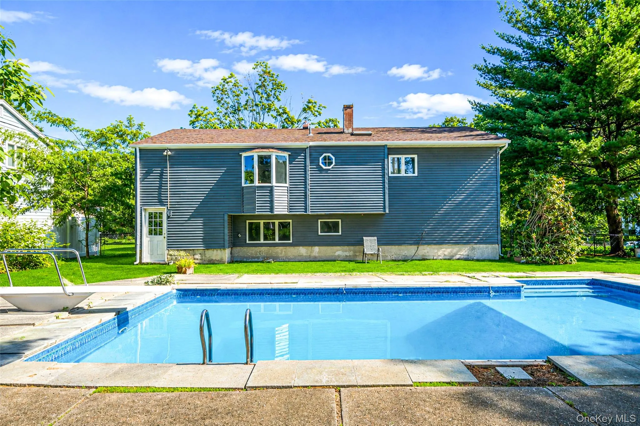 14 Stanley Place, Smithtown, NY, 4 Bedrooms Bedrooms, 9 Rooms Rooms,2 BathroomsBathrooms,Residential,For Rent,Stanley,0,1019198 14 Stanley Place, Smithtown, NY, 4 Bedrooms Bedrooms, 9 Rooms Rooms,2 BathroomsBathrooms,Residential,For Rent,Stanley,0,1019198