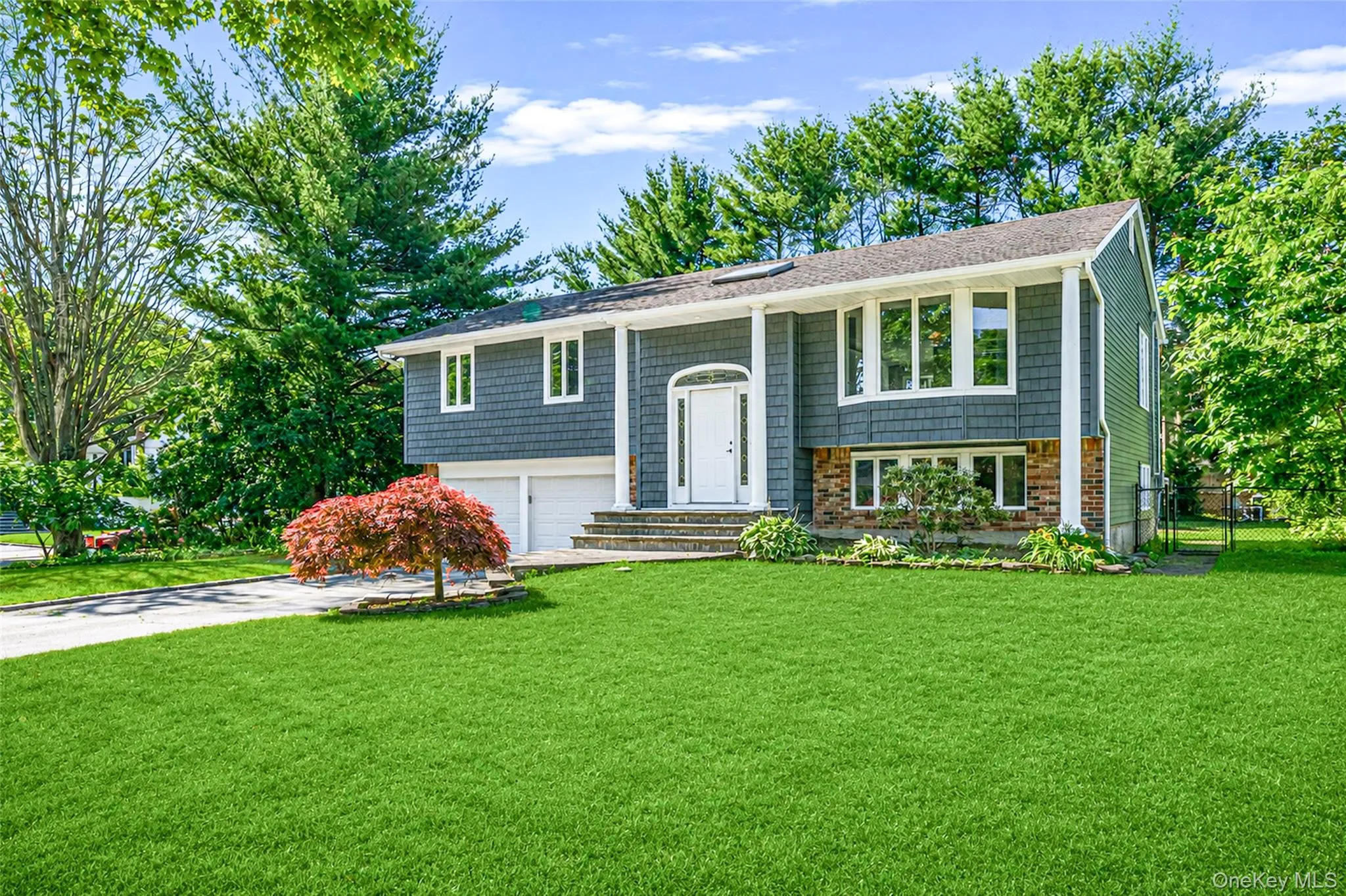 14 Stanley Place, Smithtown, NY, 4 Bedrooms Bedrooms, 9 Rooms Rooms,2 BathroomsBathrooms,Residential,For Rent,Stanley,0,1019198 14 Stanley Place, Smithtown, NY, 4 Bedrooms Bedrooms, 9 Rooms Rooms,2 BathroomsBathrooms,Residential,For Rent,Stanley,0,1019198