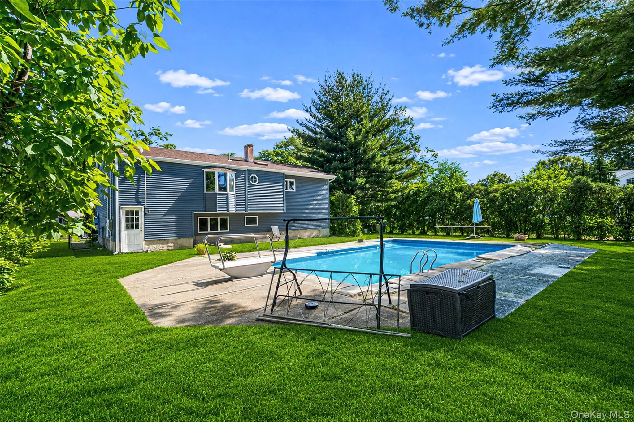 14 Stanley Place, Smithtown, NY, 4 Bedrooms Bedrooms, 9 Rooms Rooms,2 BathroomsBathrooms,Residential,For Rent,Stanley,0,1019198 14 Stanley Place, Smithtown, NY, 4 Bedrooms Bedrooms, 9 Rooms Rooms,2 BathroomsBathrooms,Residential,For Rent,Stanley,0,1019198