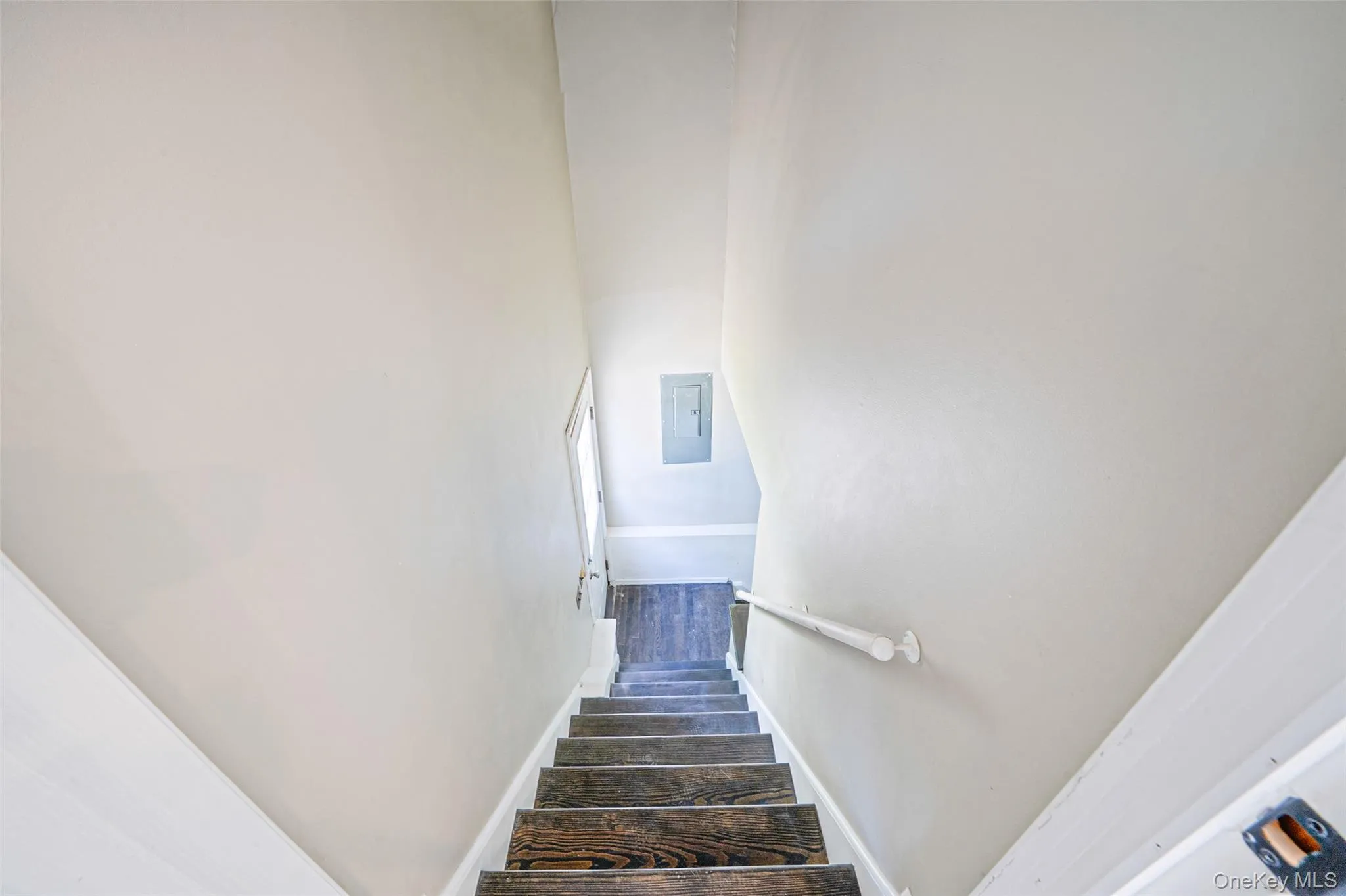 14 Stanley Place, Smithtown, NY, 4 Bedrooms Bedrooms, 9 Rooms Rooms,2 BathroomsBathrooms,Residential,For Rent,Stanley,0,1019198 14 Stanley Place, Smithtown, NY, 4 Bedrooms Bedrooms, 9 Rooms Rooms,2 BathroomsBathrooms,Residential,For Rent,Stanley,0,1019198
