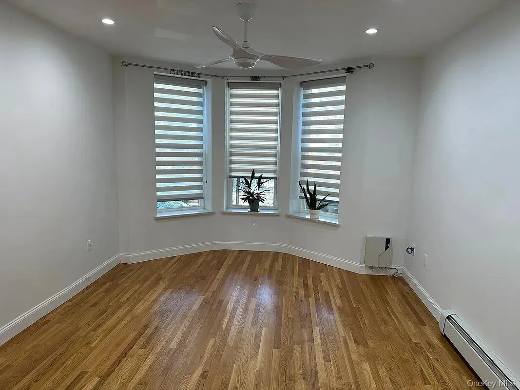 6026 71st Avenue, New York, NY, 1 Bedroom Bedrooms, 3 Rooms Rooms,1 BathroomBathrooms,Residential Lease,For Rent,71st,0,1019200 6026 71st Avenue, New York, NY, 1 Bedroom Bedrooms, 3 Rooms Rooms,1 BathroomBathrooms,Residential Lease,For Rent,71st,0,1019200