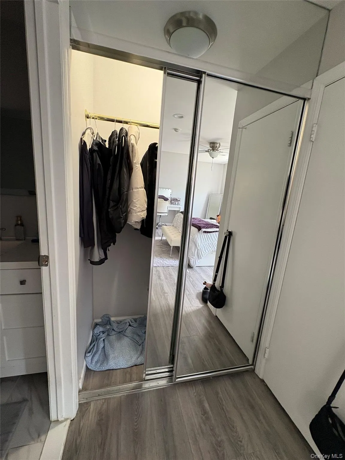 1307 Sara Circle, Brookhaven, NY, 2 Bedrooms Bedrooms, 6 Rooms Rooms,2 BathroomsBathrooms,Residential,For Rent,Sara,0,1019202 1307 Sara Circle, Brookhaven, NY, 2 Bedrooms Bedrooms, 6 Rooms Rooms,2 BathroomsBathrooms,Residential,For Rent,Sara,0,1019202