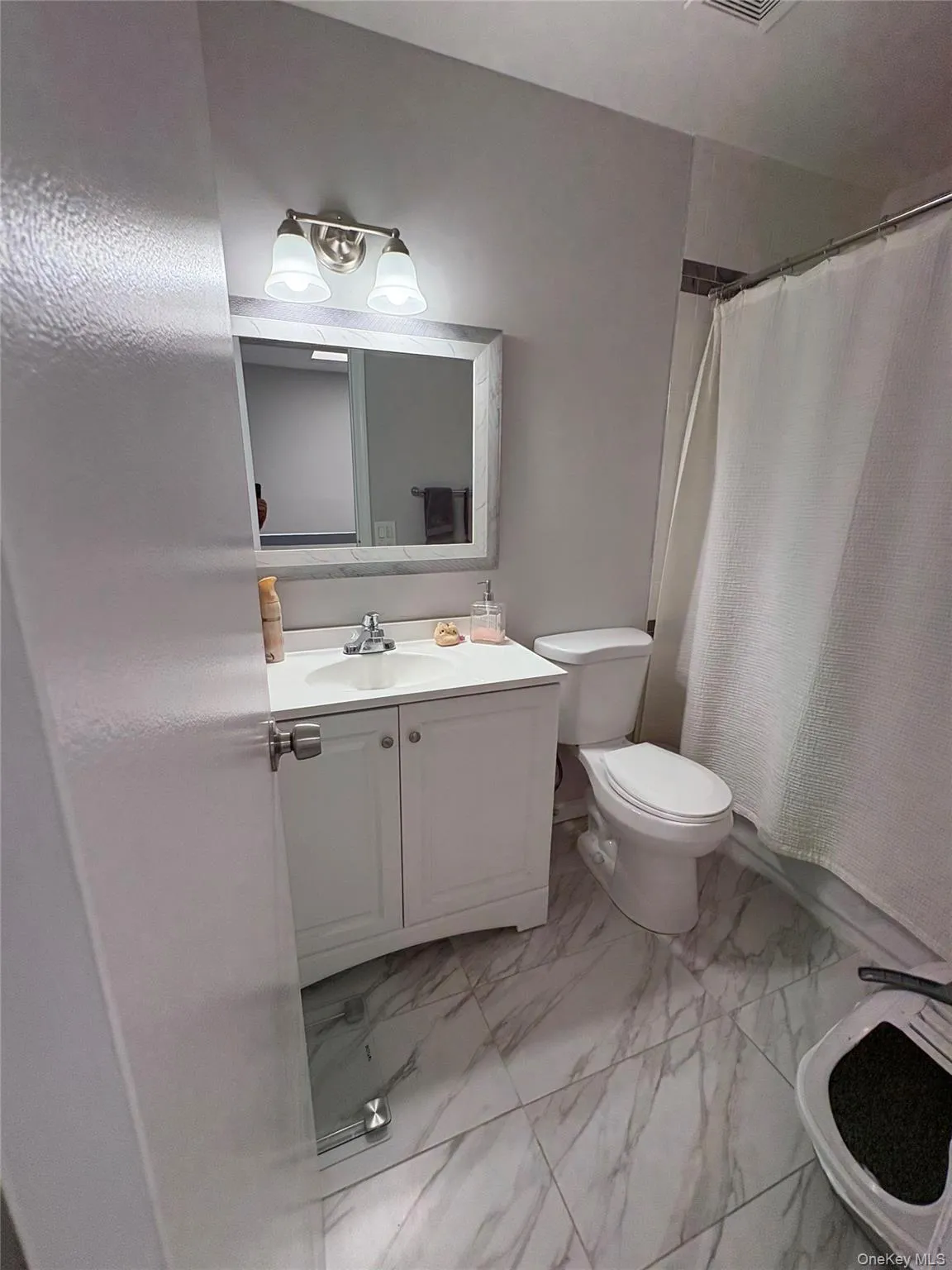1307 Sara Circle, Brookhaven, NY, 2 Bedrooms Bedrooms, 6 Rooms Rooms,2 BathroomsBathrooms,Residential,For Rent,Sara,0,1019202 1307 Sara Circle, Brookhaven, NY, 2 Bedrooms Bedrooms, 6 Rooms Rooms,2 BathroomsBathrooms,Residential,For Rent,Sara,0,1019202