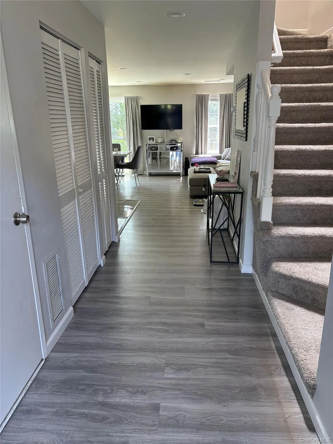 1307 Sara Circle, Brookhaven, NY, 2 Bedrooms Bedrooms, 6 Rooms Rooms,2 BathroomsBathrooms,Residential,For Rent,Sara,0,1019202 1307 Sara Circle, Brookhaven, NY, 2 Bedrooms Bedrooms, 6 Rooms Rooms,2 BathroomsBathrooms,Residential,For Rent,Sara,0,1019202
