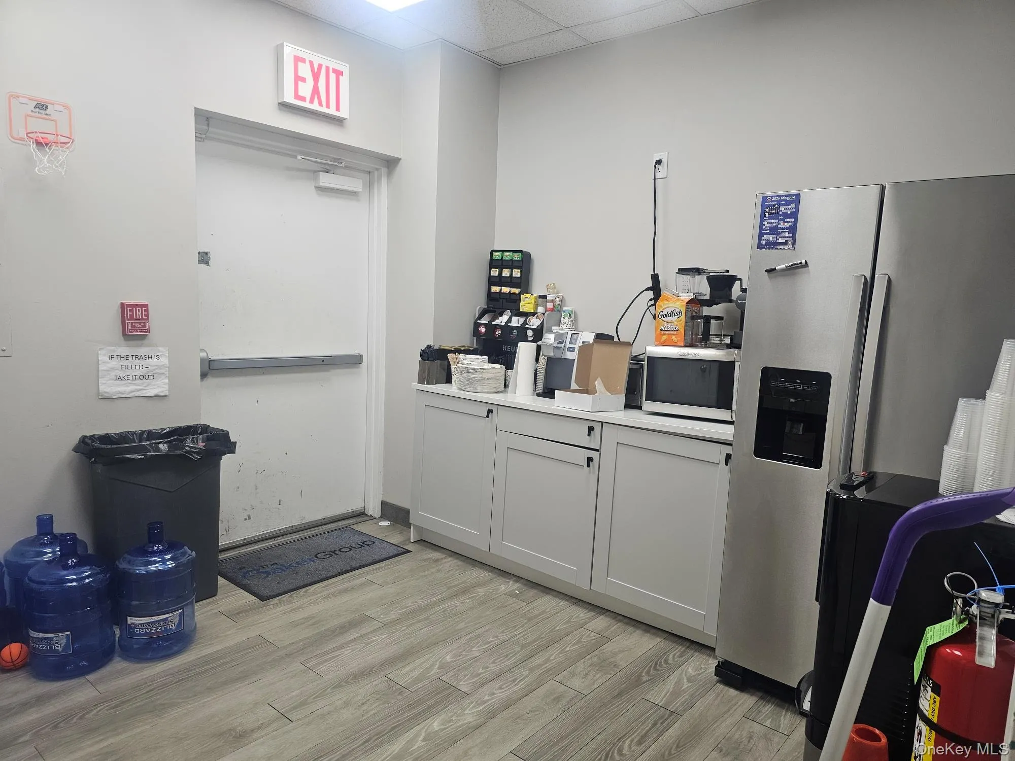 375 Deer Park Avenue, Babylon, NY, ,Commercial Lease,For Rent,Deer Park,0,1019203 375 Deer Park Avenue, Babylon, NY, ,Commercial Lease,For Rent,Deer Park,0,1019203
