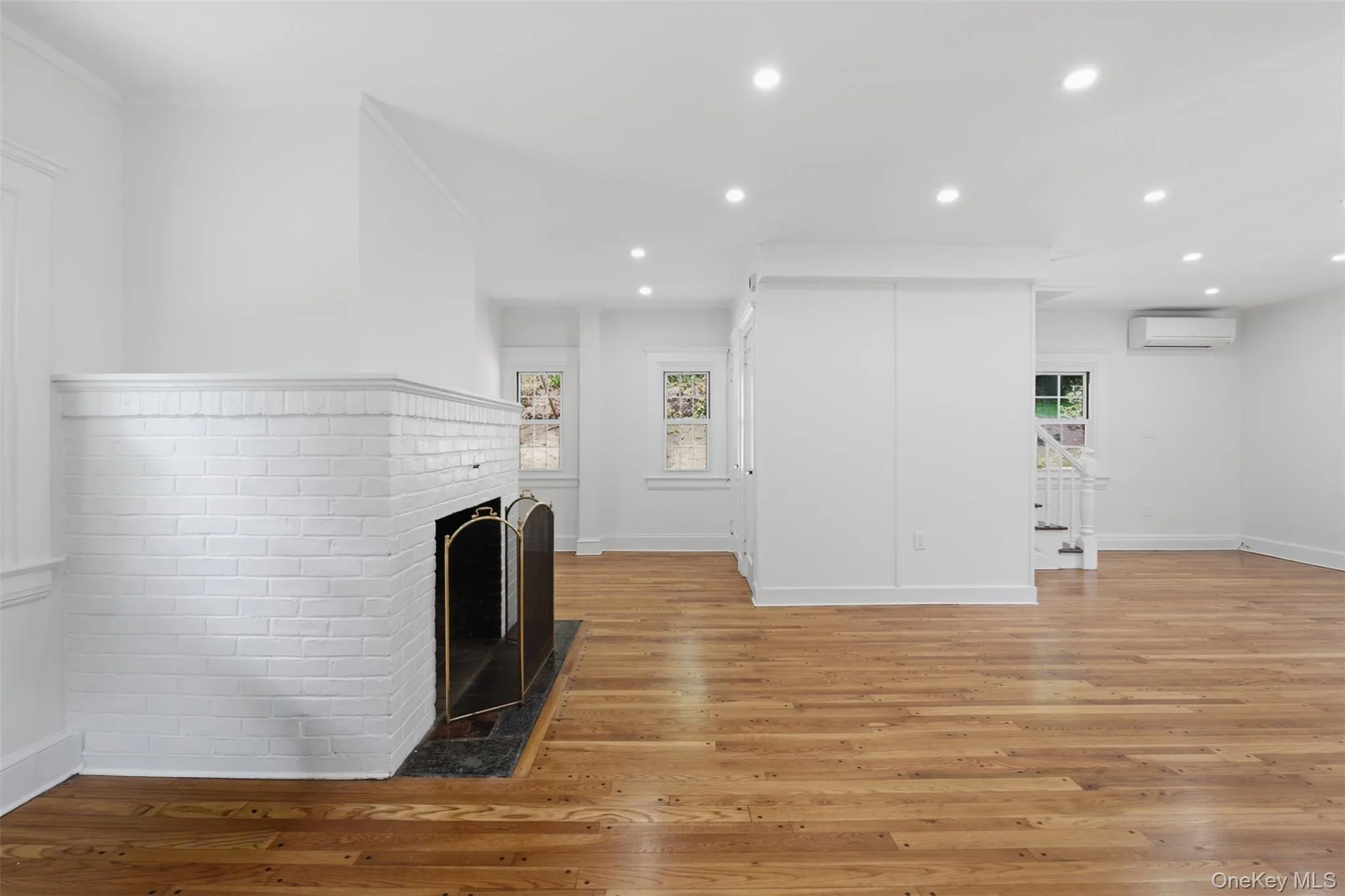 40 Broadway, Greenburgh, NY, 4 Bedrooms Bedrooms, 7 Rooms Rooms,2 BathroomsBathrooms,Residential Lease,For Rent,Broadway,0,KEY1019204 40 Broadway, Greenburgh, NY, 4 Bedrooms Bedrooms, 7 Rooms Rooms,2 BathroomsBathrooms,Residential Lease,For Rent,Broadway,0,KEY1019204