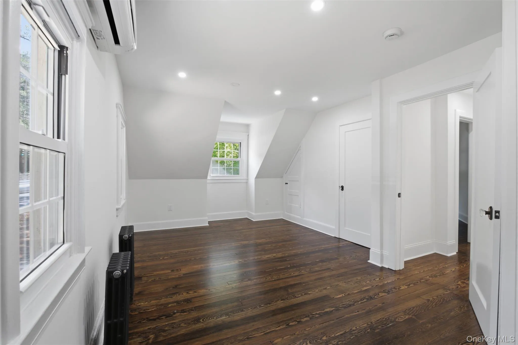 40 Broadway, Greenburgh, NY, 4 Bedrooms Bedrooms, 7 Rooms Rooms,2 BathroomsBathrooms,Residential Lease,For Rent,Broadway,0,KEY1019204 40 Broadway, Greenburgh, NY, 4 Bedrooms Bedrooms, 7 Rooms Rooms,2 BathroomsBathrooms,Residential Lease,For Rent,Broadway,0,KEY1019204