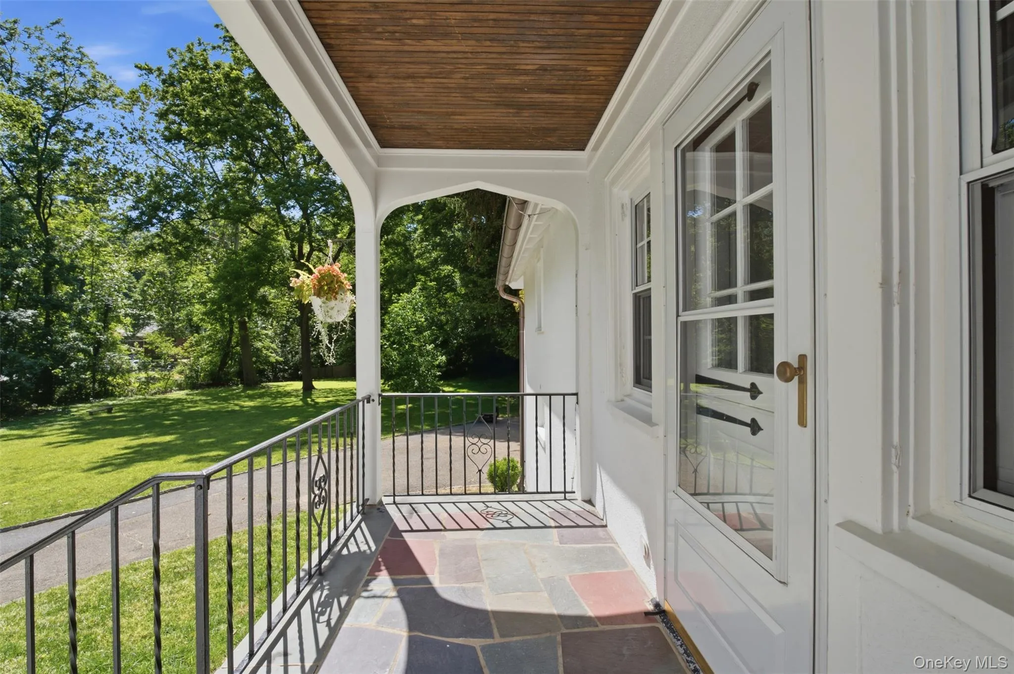 40 Broadway, Greenburgh, NY, 4 Bedrooms Bedrooms, 7 Rooms Rooms,2 BathroomsBathrooms,Residential Lease,For Rent,Broadway,0,KEY1019204 40 Broadway, Greenburgh, NY, 4 Bedrooms Bedrooms, 7 Rooms Rooms,2 BathroomsBathrooms,Residential Lease,For Rent,Broadway,0,KEY1019204