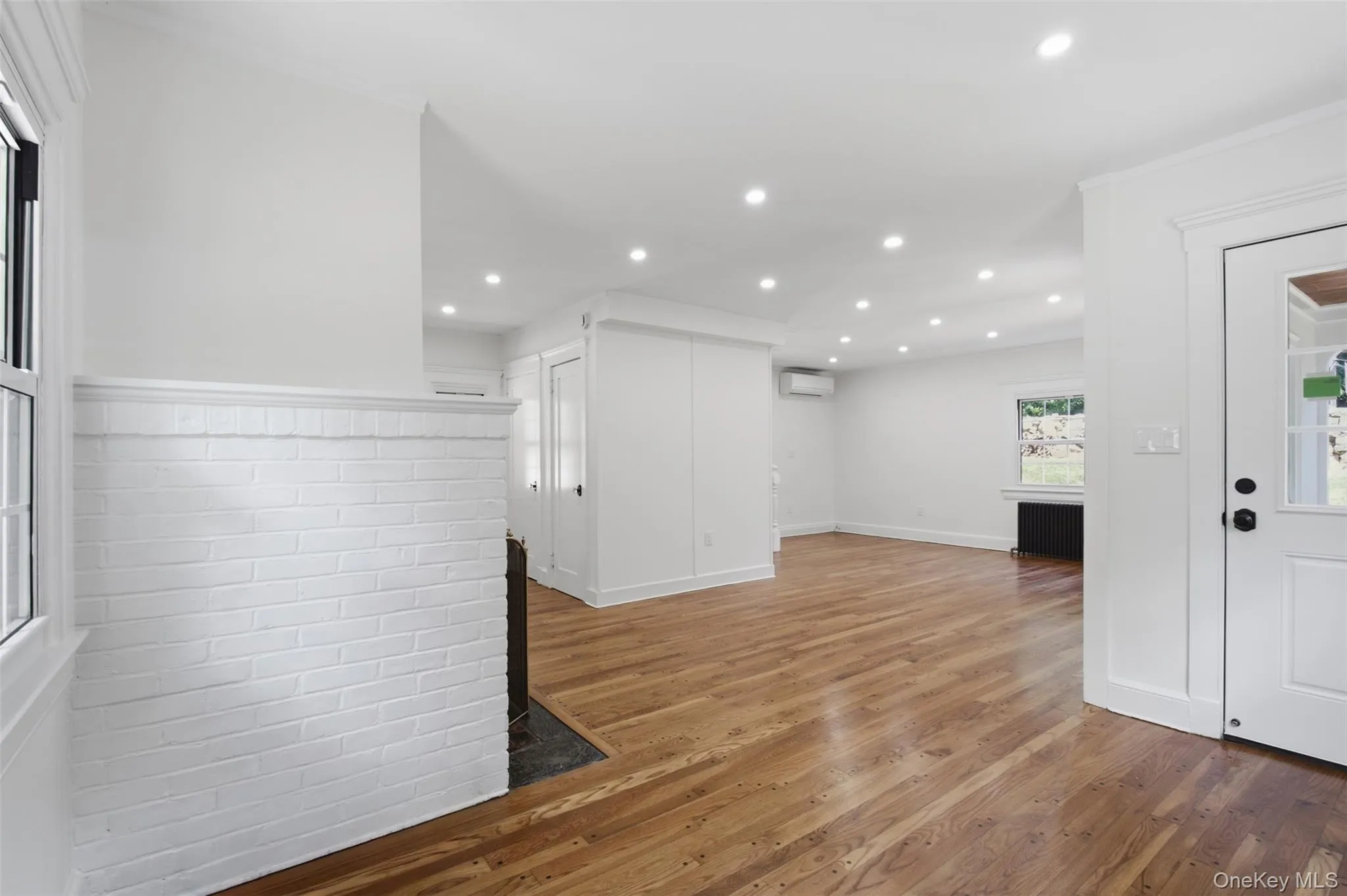 40 Broadway, Greenburgh, NY, 4 Bedrooms Bedrooms, 7 Rooms Rooms,2 BathroomsBathrooms,Residential Lease,For Rent,Broadway,0,KEY1019204 40 Broadway, Greenburgh, NY, 4 Bedrooms Bedrooms, 7 Rooms Rooms,2 BathroomsBathrooms,Residential Lease,For Rent,Broadway,0,KEY1019204