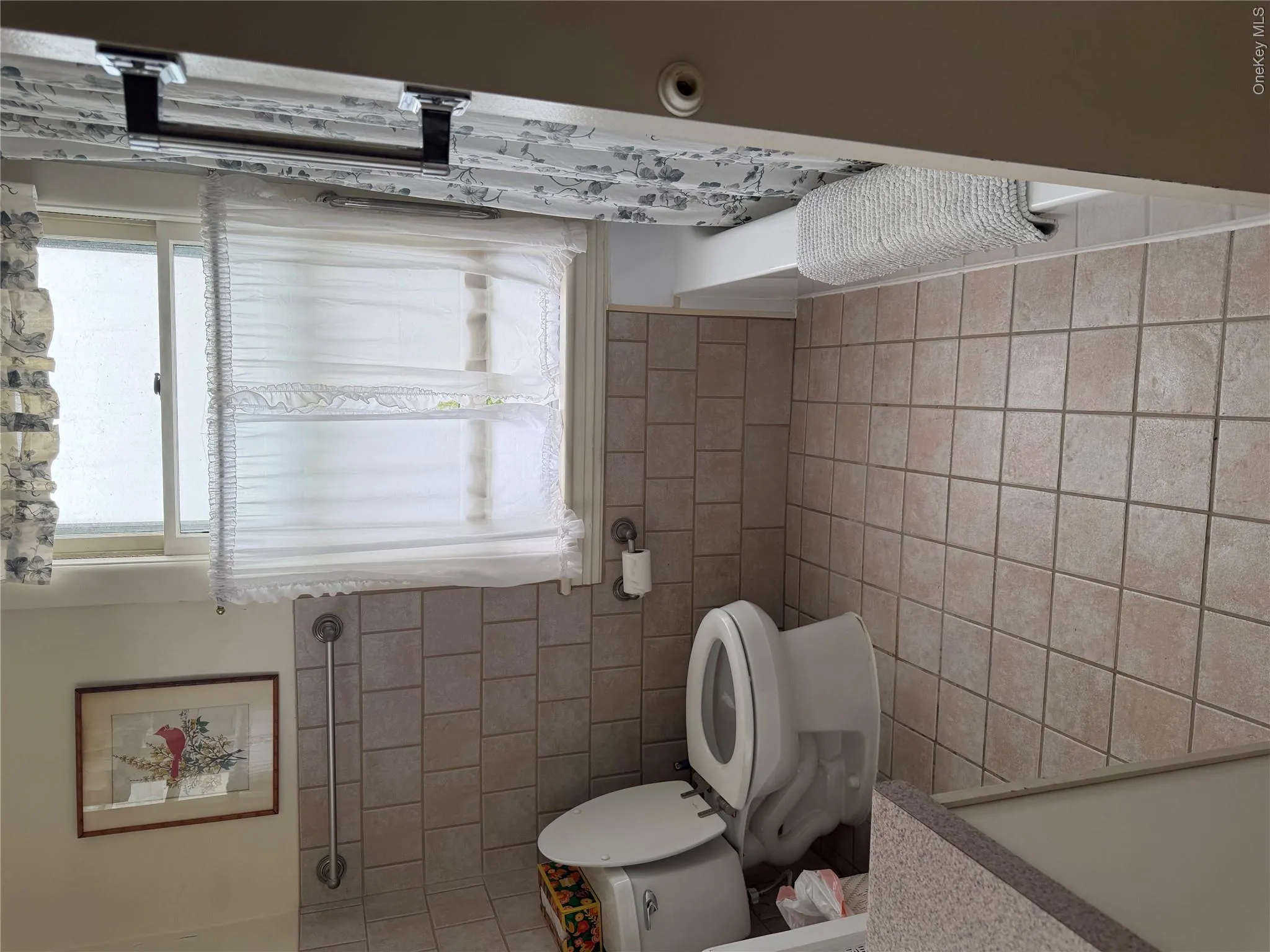 39-11 215th Street, New York, NY, 3 Bedrooms Bedrooms, 7 Rooms Rooms,1 BathroomBathrooms,Residential,For Rent,215th,0,1019205 39-11 215th Street, New York, NY, 3 Bedrooms Bedrooms, 7 Rooms Rooms,1 BathroomBathrooms,Residential,For Rent,215th,0,1019205