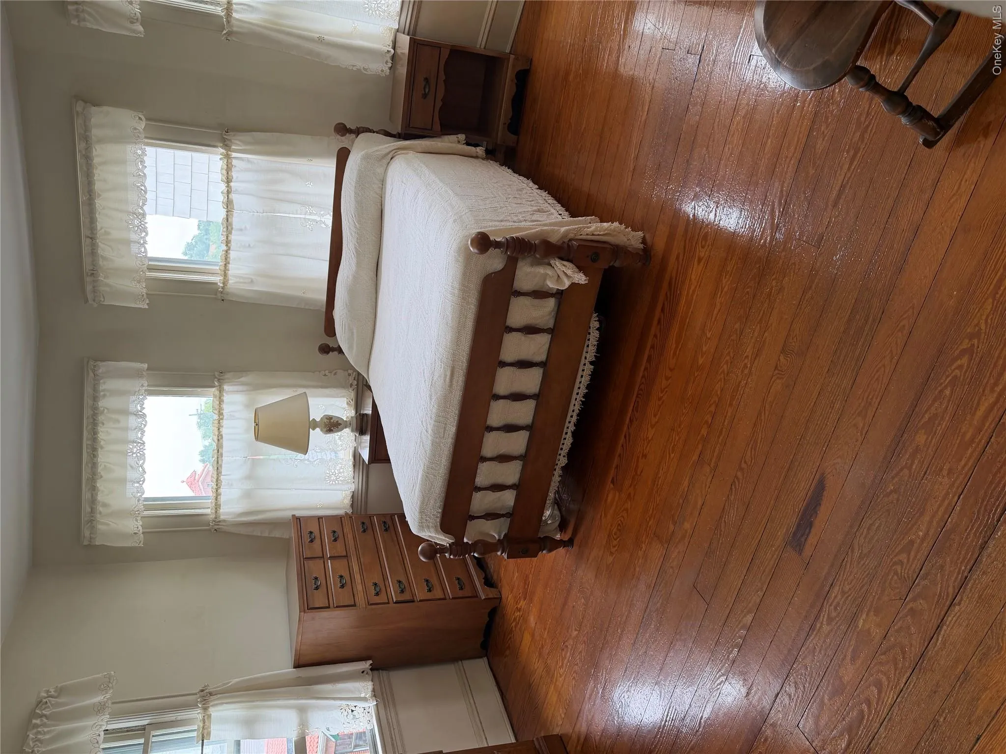 39-11 215th Street, New York, NY, 3 Bedrooms Bedrooms, 7 Rooms Rooms,1 BathroomBathrooms,Residential,For Rent,215th,0,1019205 39-11 215th Street, New York, NY, 3 Bedrooms Bedrooms, 7 Rooms Rooms,1 BathroomBathrooms,Residential,For Rent,215th,0,1019205
