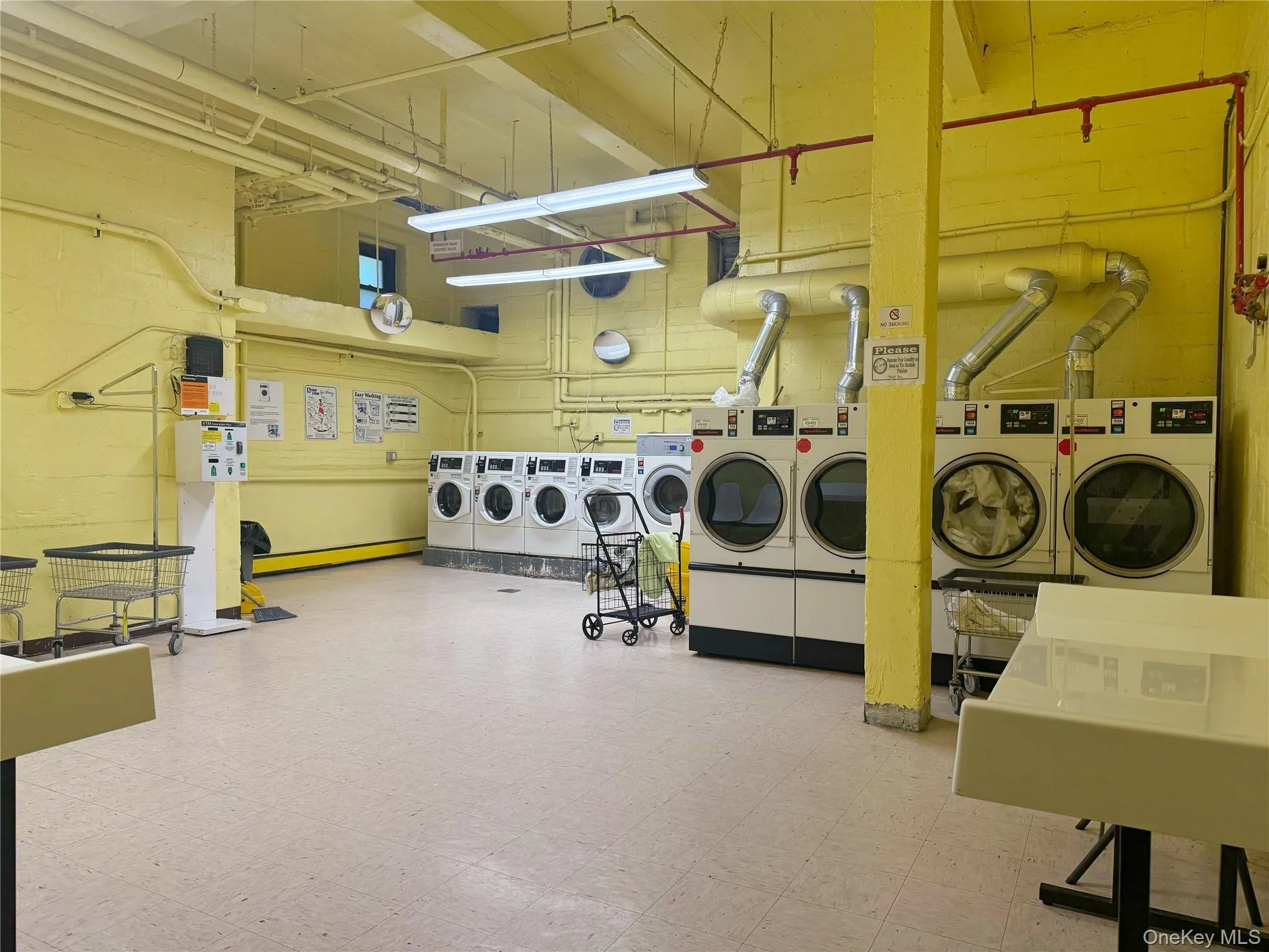 9935 59th Avenue, New York, NY, 2 Bedrooms Bedrooms, 5 Rooms Rooms,1 BathroomBathrooms,Residential,For Rent,59th,0,KEY1019208 9935 59th Avenue, New York, NY, 2 Bedrooms Bedrooms, 5 Rooms Rooms,1 BathroomBathrooms,Residential,For Rent,59th,0,KEY1019208