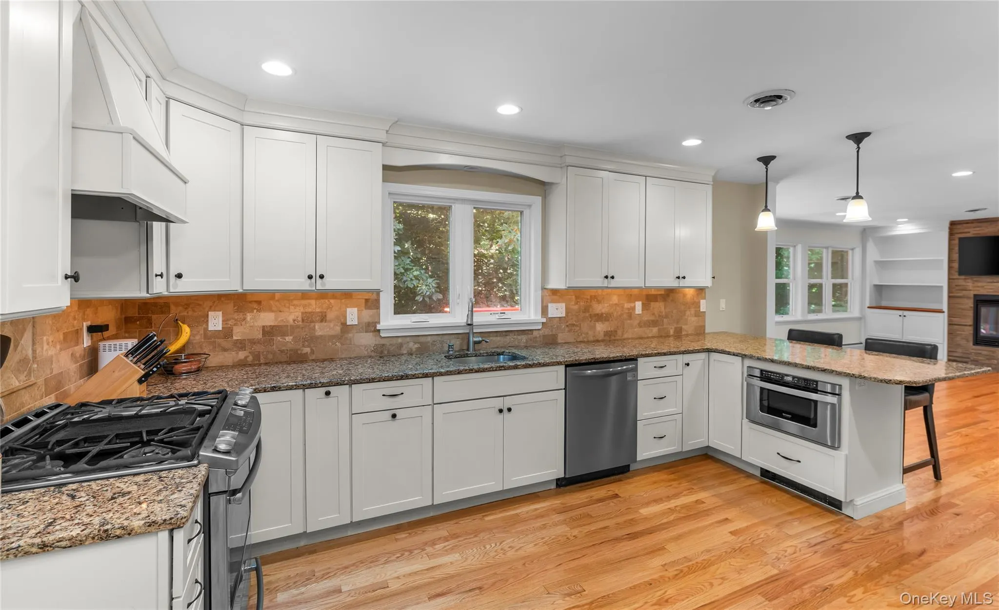 12 Sickletown Road, Orangetown, NY, 4 Bedrooms Bedrooms, 8 Rooms Rooms,2 BathroomsBathrooms,Residential,For Rent,Sickletown,0,1019210 12 Sickletown Road, Orangetown, NY, 4 Bedrooms Bedrooms, 8 Rooms Rooms,2 BathroomsBathrooms,Residential,For Rent,Sickletown,0,1019210