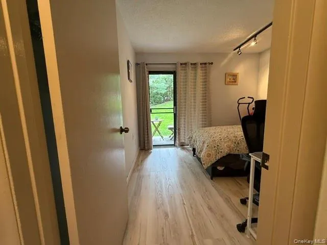 2nd Bedroom 2nd Bedroom