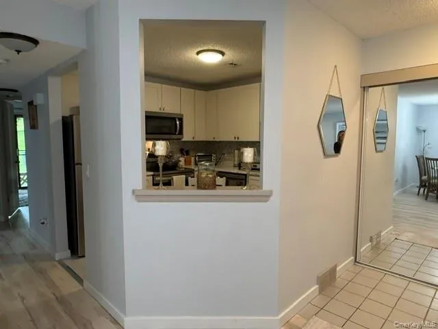 4205 Fox Lane, Poughkeepsie, NY, 2 Bedrooms Bedrooms, 5 Rooms Rooms,1 BathroomBathrooms,Residential,For Rent,Fox,0,1019212 4205 Fox Lane, Poughkeepsie, NY, 2 Bedrooms Bedrooms, 5 Rooms Rooms,1 BathroomBathrooms,Residential,For Rent,Fox,0,1019212