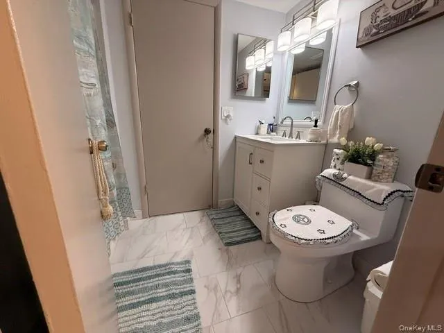 4205 Fox Lane, Poughkeepsie, NY, 2 Bedrooms Bedrooms, 5 Rooms Rooms,1 BathroomBathrooms,Residential,For Rent,Fox,0,1019212 4205 Fox Lane, Poughkeepsie, NY, 2 Bedrooms Bedrooms, 5 Rooms Rooms,1 BathroomBathrooms,Residential,For Rent,Fox,0,1019212