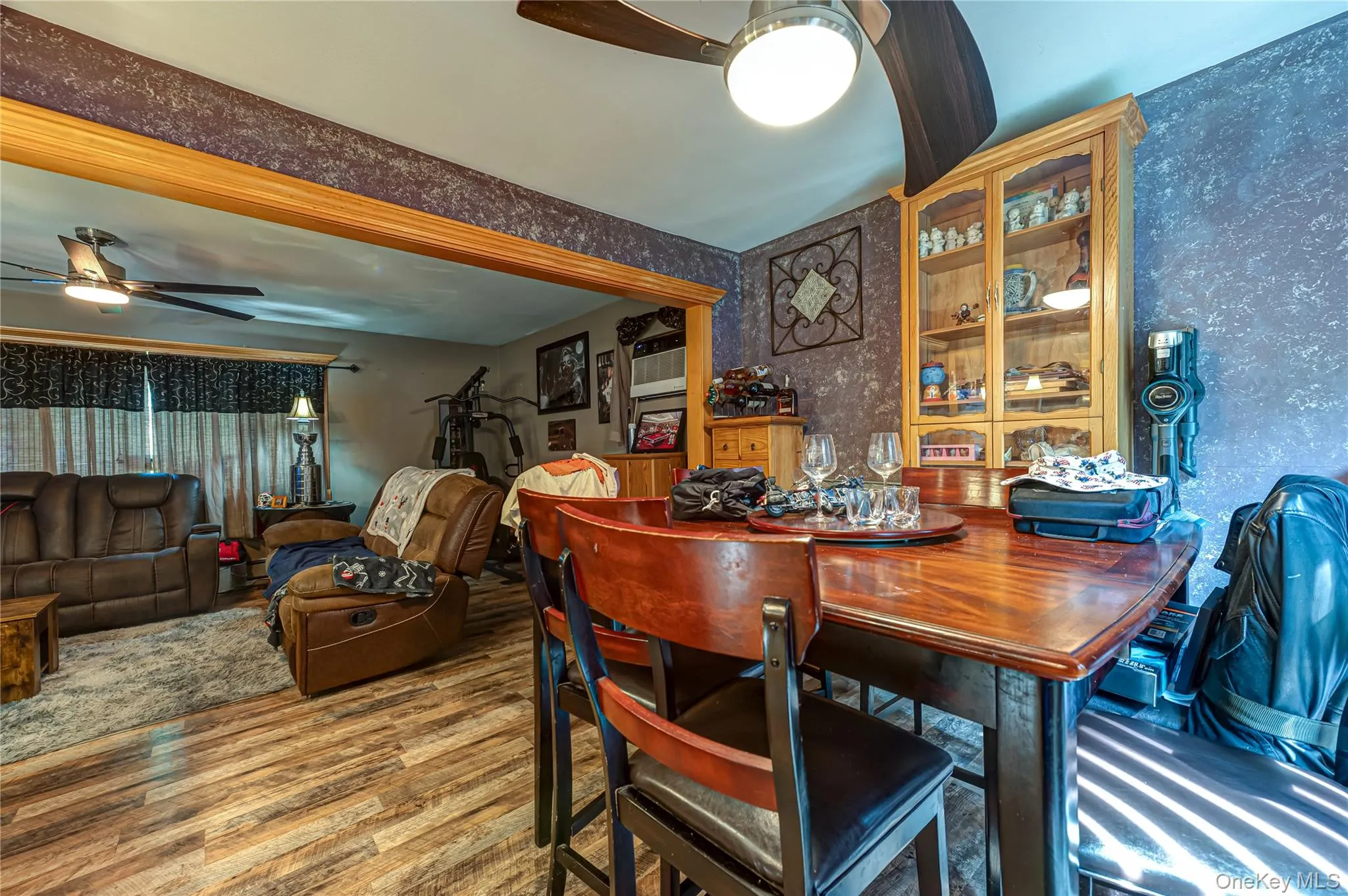11 Berkshire Drive, Brookhaven, NY, 3 Bedrooms Bedrooms, 7 Rooms Rooms,1 BathroomBathrooms,Residential,For Rent,Berkshire,0,1019225 11 Berkshire Drive, Brookhaven, NY, 3 Bedrooms Bedrooms, 7 Rooms Rooms,1 BathroomBathrooms,Residential,For Rent,Berkshire,0,1019225