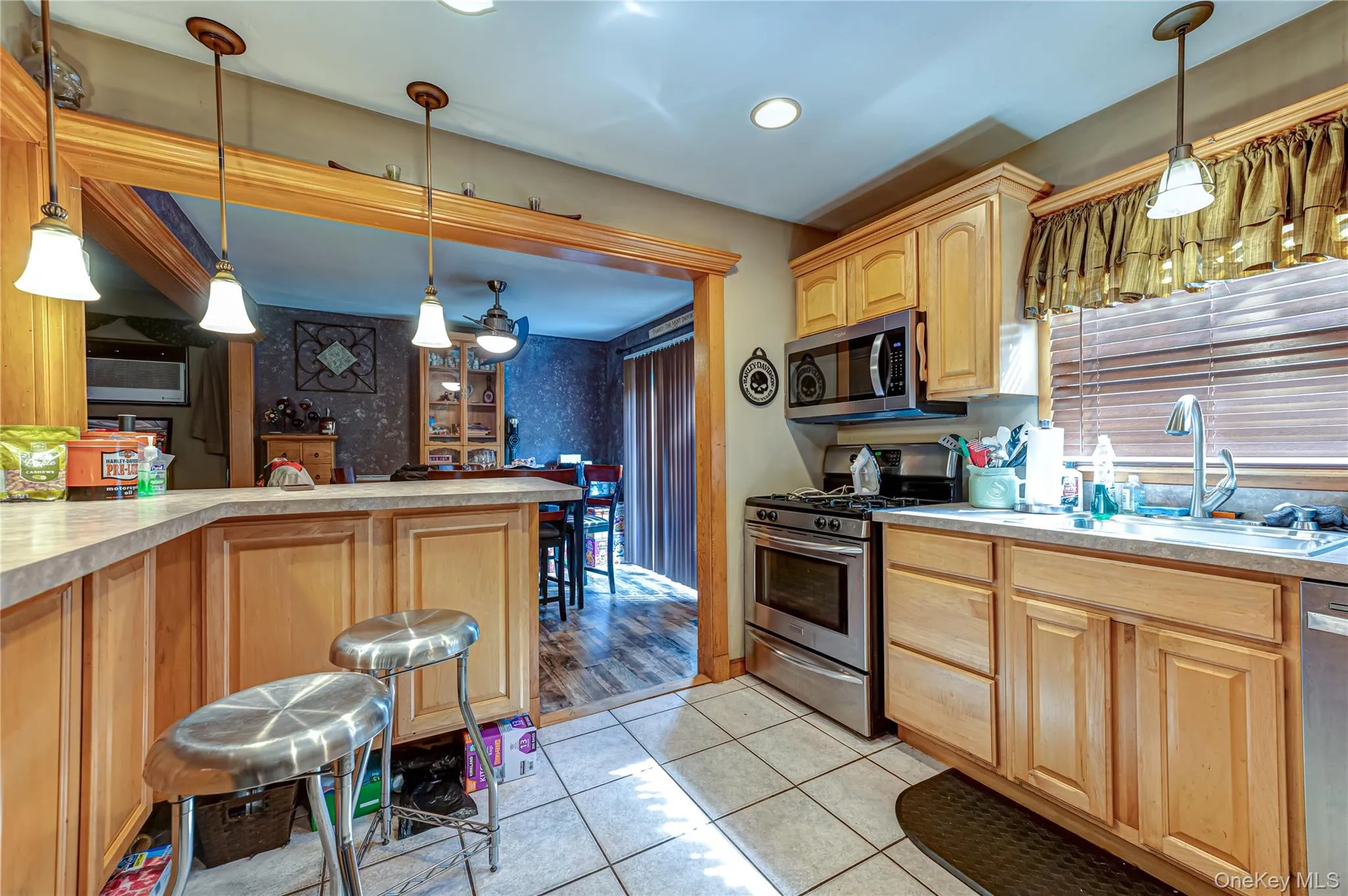 11 Berkshire Drive, Brookhaven, NY, 3 Bedrooms Bedrooms, 7 Rooms Rooms,1 BathroomBathrooms,Residential,For Rent,Berkshire,0,1019225 11 Berkshire Drive, Brookhaven, NY, 3 Bedrooms Bedrooms, 7 Rooms Rooms,1 BathroomBathrooms,Residential,For Rent,Berkshire,0,1019225
