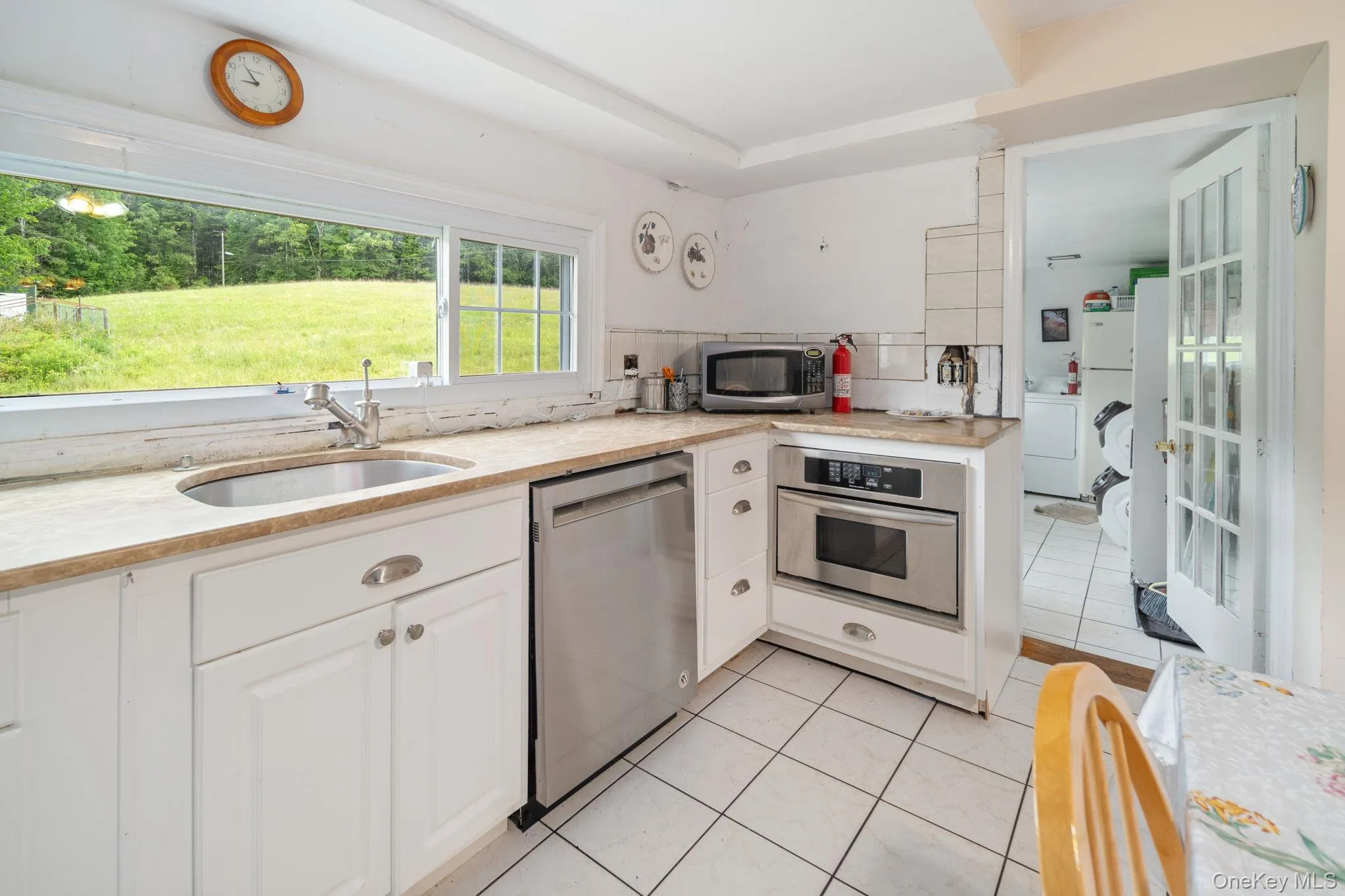 159 Ely Rd, Out Of Area, NY, 11 Bedrooms Bedrooms, 21 Rooms Rooms,3 BathroomsBathrooms,Residential,For Rent,Ely Rd,0,1019232 159 Ely Rd, Out Of Area, NY, 11 Bedrooms Bedrooms, 21 Rooms Rooms,3 BathroomsBathrooms,Residential,For Rent,Ely Rd,0,1019232