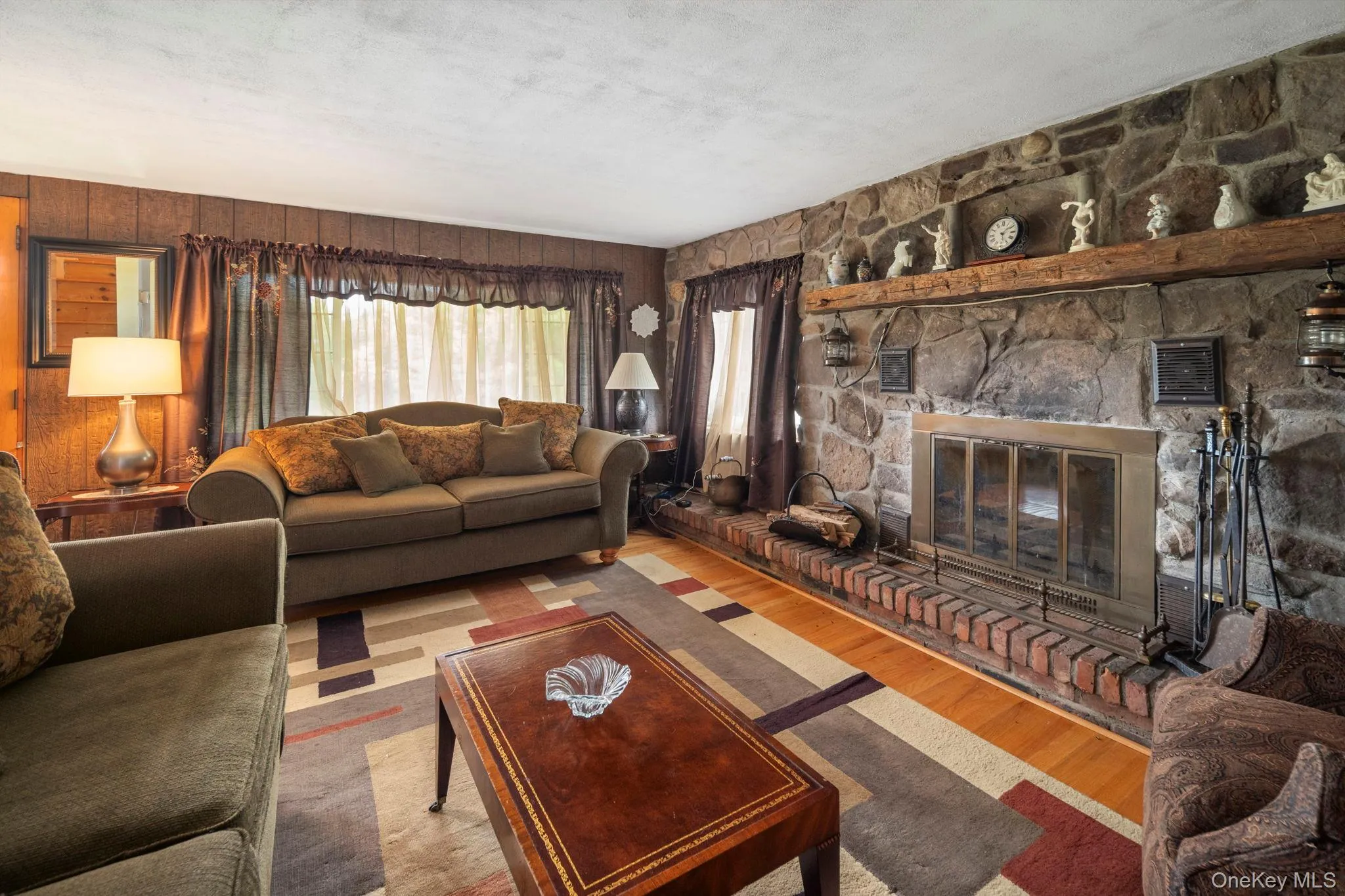 159 Ely Rd, Out Of Area, NY, 11 Bedrooms Bedrooms, 21 Rooms Rooms,3 BathroomsBathrooms,Residential,For Rent,Ely Rd,0,1019232 159 Ely Rd, Out Of Area, NY, 11 Bedrooms Bedrooms, 21 Rooms Rooms,3 BathroomsBathrooms,Residential,For Rent,Ely Rd,0,1019232