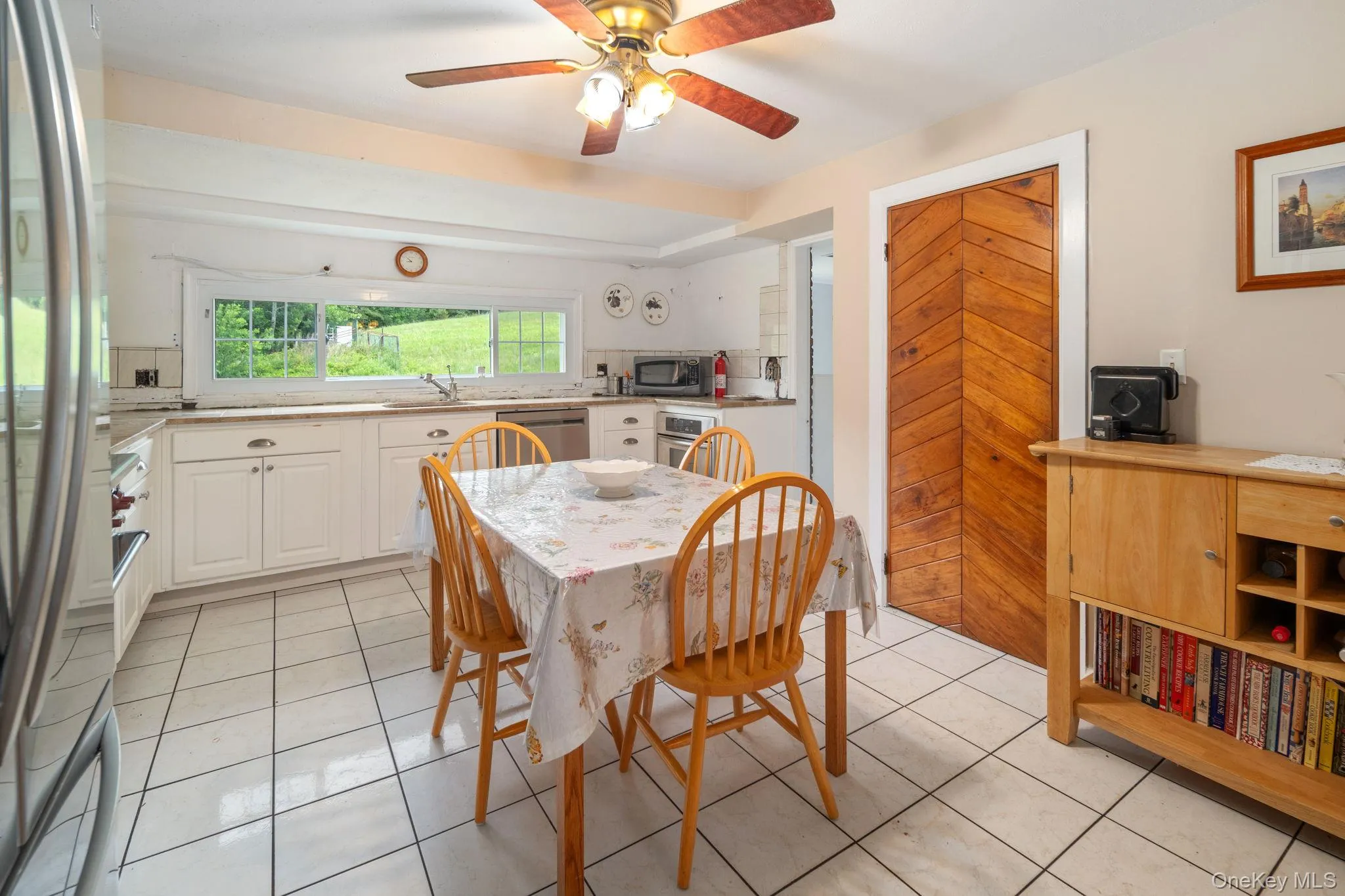 159 Ely Rd, Out Of Area, NY, 11 Bedrooms Bedrooms, 21 Rooms Rooms,3 BathroomsBathrooms,Residential,For Rent,Ely Rd,0,1019232 159 Ely Rd, Out Of Area, NY, 11 Bedrooms Bedrooms, 21 Rooms Rooms,3 BathroomsBathrooms,Residential,For Rent,Ely Rd,0,1019232