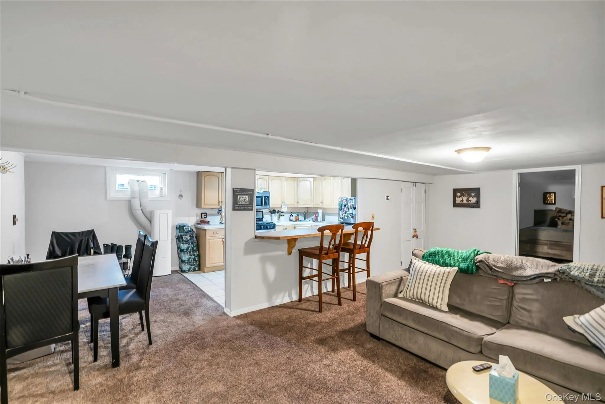 3 Lillian Road, Smithtown, NY, 4 Bedrooms Bedrooms, 7 Rooms Rooms,2 BathroomsBathrooms,Residential,For Rent,Lillian,0,1019233 3 Lillian Road, Smithtown, NY, 4 Bedrooms Bedrooms, 7 Rooms Rooms,2 BathroomsBathrooms,Residential,For Rent,Lillian,0,1019233