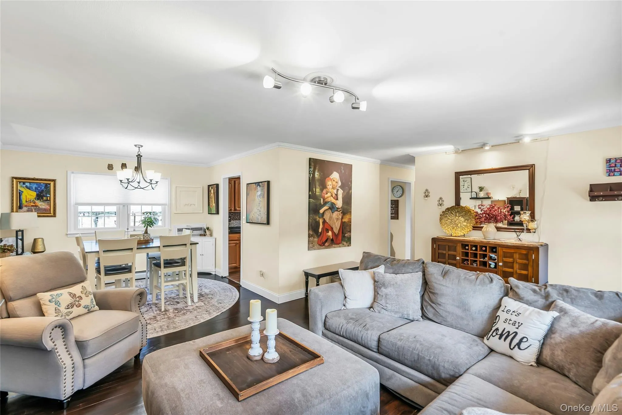 3 Lillian Road, Smithtown, NY, 4 Bedrooms Bedrooms, 7 Rooms Rooms,2 BathroomsBathrooms,Residential,For Rent,Lillian,0,1019233 3 Lillian Road, Smithtown, NY, 4 Bedrooms Bedrooms, 7 Rooms Rooms,2 BathroomsBathrooms,Residential,For Rent,Lillian,0,1019233