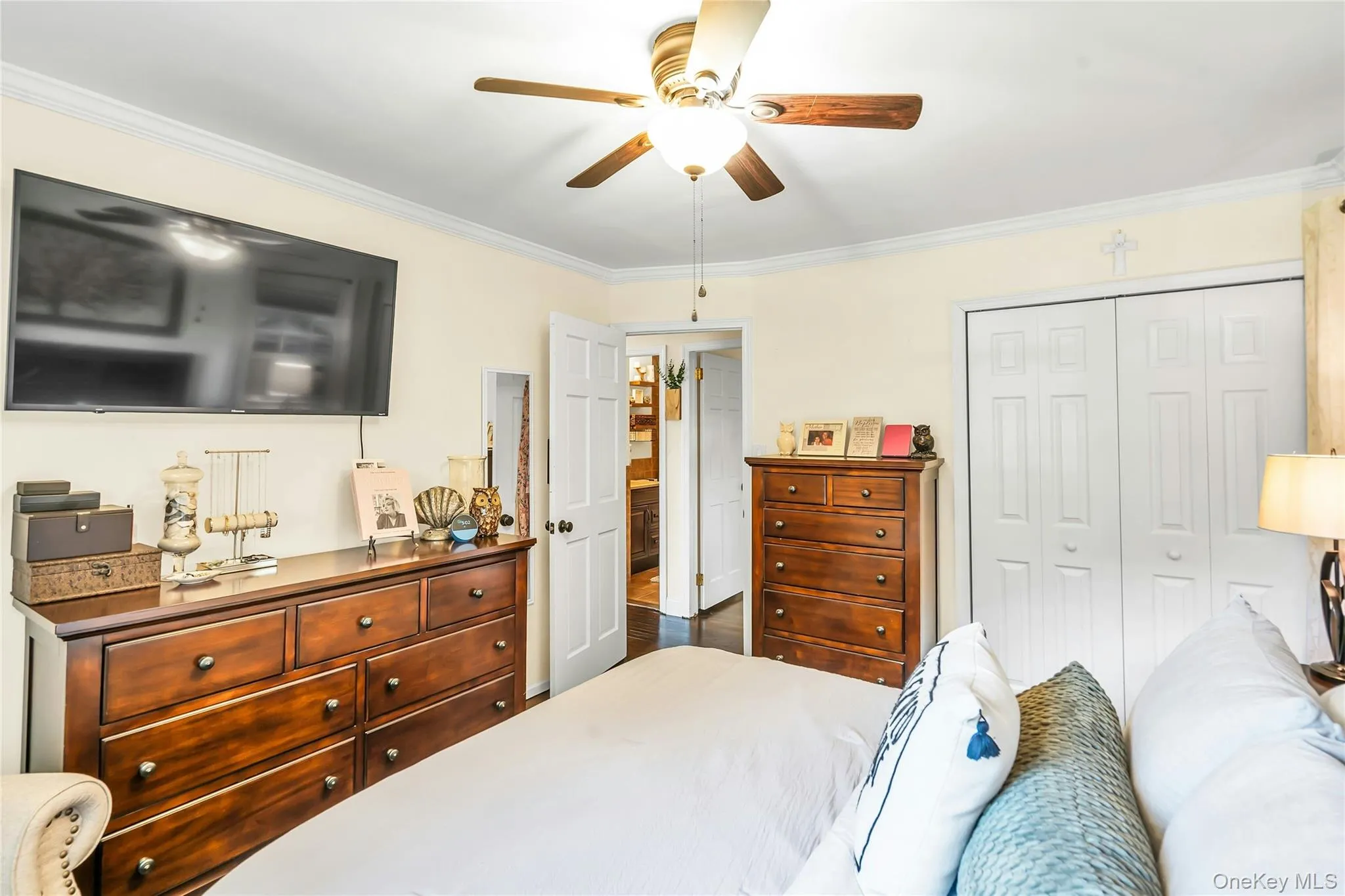3 Lillian Road, Smithtown, NY, 4 Bedrooms Bedrooms, 7 Rooms Rooms,2 BathroomsBathrooms,Residential,For Rent,Lillian,0,1019233 3 Lillian Road, Smithtown, NY, 4 Bedrooms Bedrooms, 7 Rooms Rooms,2 BathroomsBathrooms,Residential,For Rent,Lillian,0,1019233
