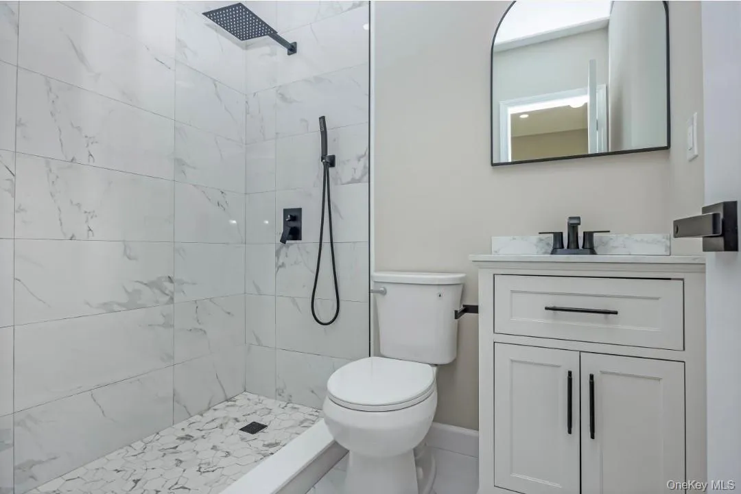 200 4th Avenue, Huntington, NY, 5 Bedrooms Bedrooms, 11 Rooms Rooms,2 BathroomsBathrooms,Residential,For Rent,4th,0,1019234 200 4th Avenue, Huntington, NY, 5 Bedrooms Bedrooms, 11 Rooms Rooms,2 BathroomsBathrooms,Residential,For Rent,4th,0,1019234