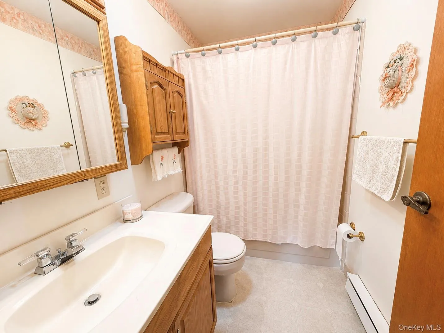 258 Newcastle Court, Brookhaven, NY, 2 Bedrooms Bedrooms, ,1 BathroomBathrooms,Residential,For Rent,Newcastle,0,1019238 258 Newcastle Court, Brookhaven, NY, 2 Bedrooms Bedrooms, ,1 BathroomBathrooms,Residential,For Rent,Newcastle,0,1019238