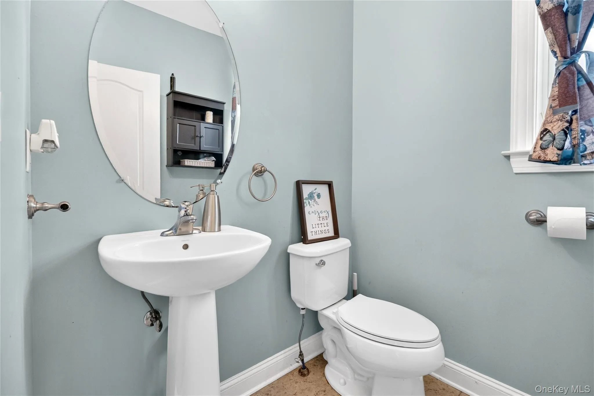 33 Luthien Forest Road, New Windsor, NY, 4 Bedrooms Bedrooms, 7 Rooms Rooms,2 BathroomsBathrooms,Residential,For Rent,Luthien Forest,0,1019242 33 Luthien Forest Road, New Windsor, NY, 4 Bedrooms Bedrooms, 7 Rooms Rooms,2 BathroomsBathrooms,Residential,For Rent,Luthien Forest,0,1019242