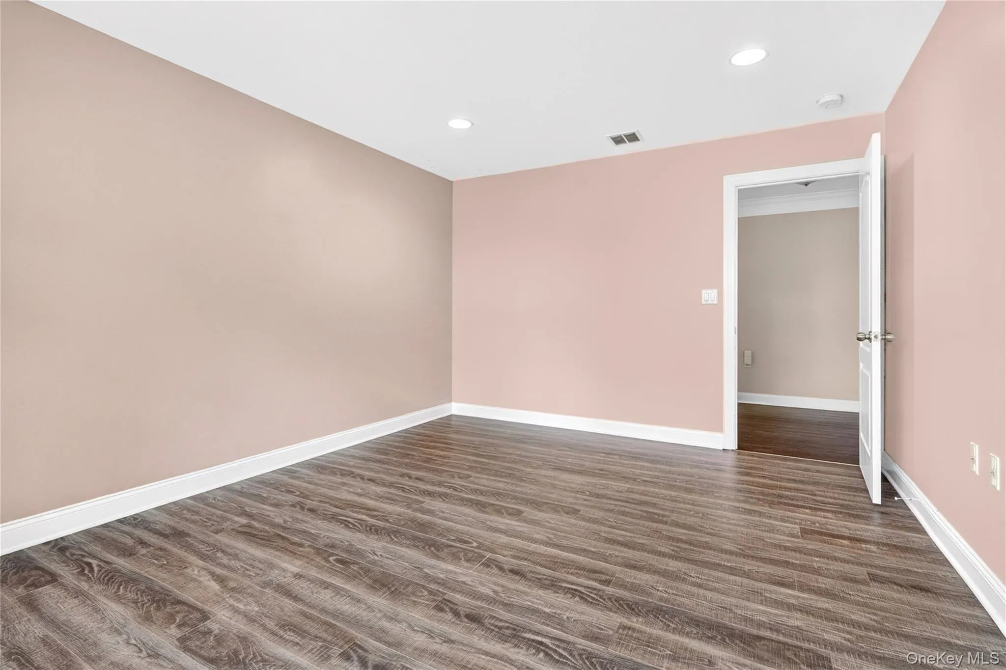 33 Luthien Forest Road, New Windsor, NY, 4 Bedrooms Bedrooms, 7 Rooms Rooms,2 BathroomsBathrooms,Residential,For Rent,Luthien Forest,0,1019242 33 Luthien Forest Road, New Windsor, NY, 4 Bedrooms Bedrooms, 7 Rooms Rooms,2 BathroomsBathrooms,Residential,For Rent,Luthien Forest,0,1019242