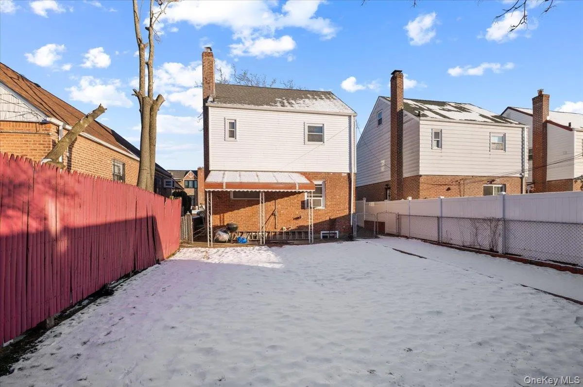 11590 223rd Street, New York, NY, 3 Bedrooms Bedrooms, 9 Rooms Rooms,2 BathroomsBathrooms,Residential,For Rent,223rd,0,1019245 11590 223rd Street, New York, NY, 3 Bedrooms Bedrooms, 9 Rooms Rooms,2 BathroomsBathrooms,Residential,For Rent,223rd,0,1019245