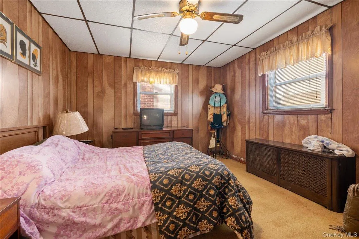 11590 223rd Street, New York, NY, 3 Bedrooms Bedrooms, 9 Rooms Rooms,2 BathroomsBathrooms,Residential,For Rent,223rd,0,1019245 11590 223rd Street, New York, NY, 3 Bedrooms Bedrooms, 9 Rooms Rooms,2 BathroomsBathrooms,Residential,For Rent,223rd,0,1019245