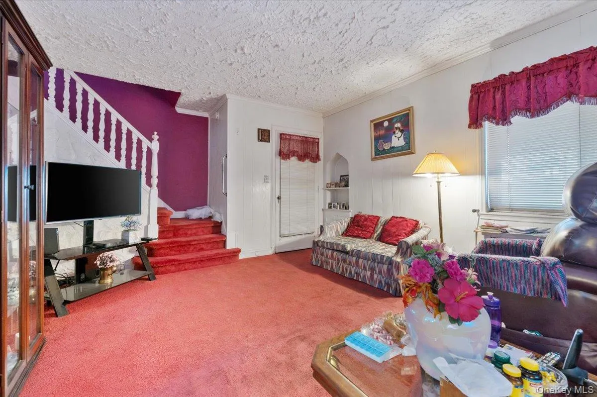 11590 223rd Street, New York, NY, 3 Bedrooms Bedrooms, 9 Rooms Rooms,2 BathroomsBathrooms,Residential,For Rent,223rd,0,1019245 11590 223rd Street, New York, NY, 3 Bedrooms Bedrooms, 9 Rooms Rooms,2 BathroomsBathrooms,Residential,For Rent,223rd,0,1019245
