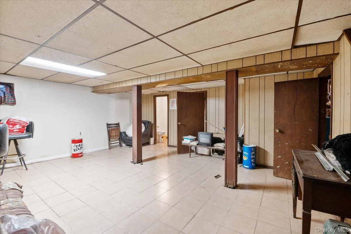 11590 223rd Street, New York, NY, 3 Bedrooms Bedrooms, 9 Rooms Rooms,2 BathroomsBathrooms,Residential,For Rent,223rd,0,1019245 11590 223rd Street, New York, NY, 3 Bedrooms Bedrooms, 9 Rooms Rooms,2 BathroomsBathrooms,Residential,For Rent,223rd,0,1019245